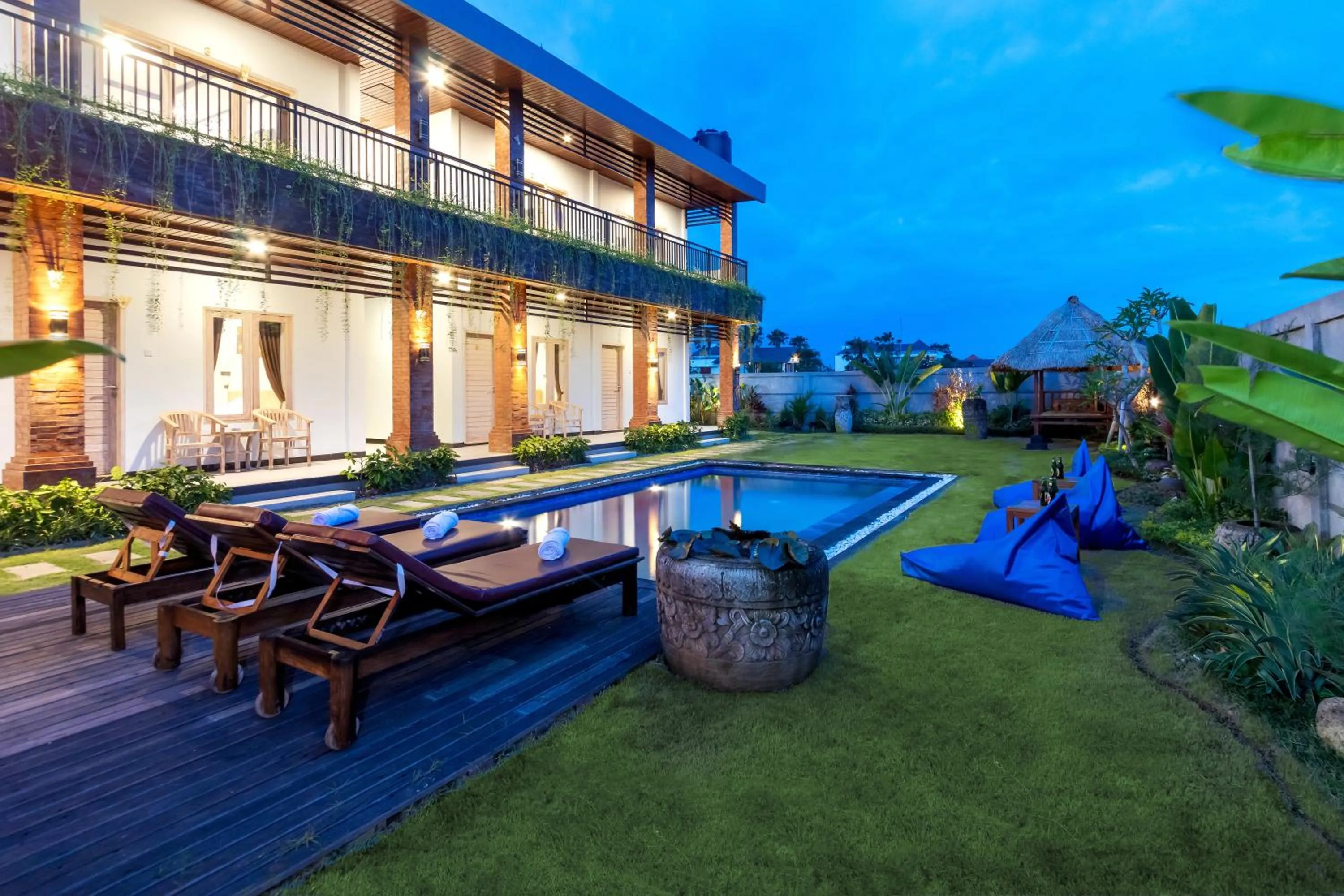 Garden in La Sari Village