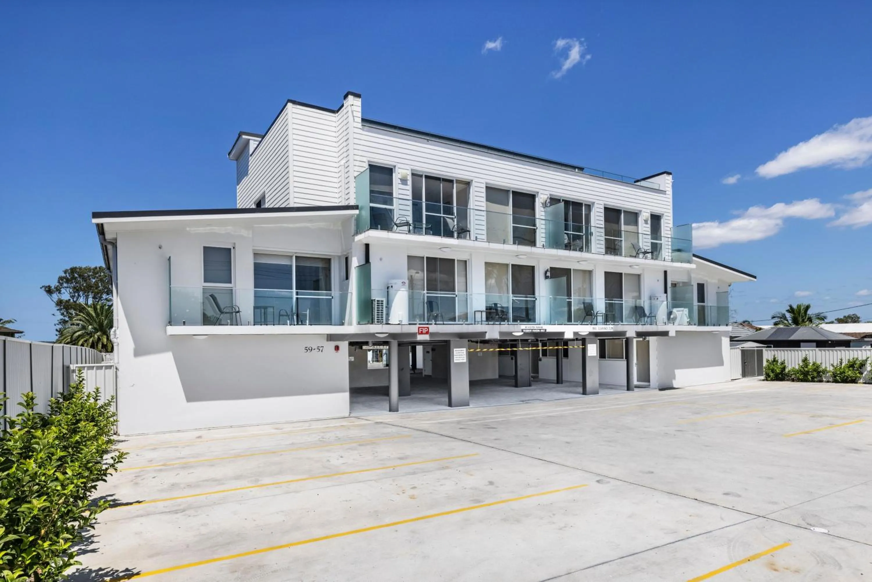 Property building in Lakes Resort Toukley