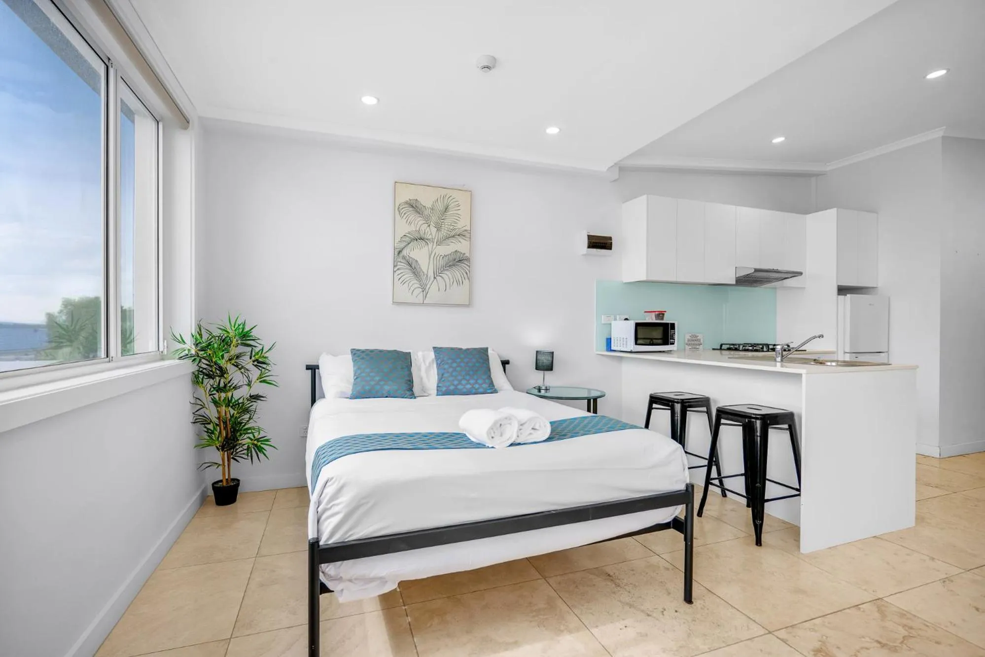 Bed in Lakes Resort Toukley