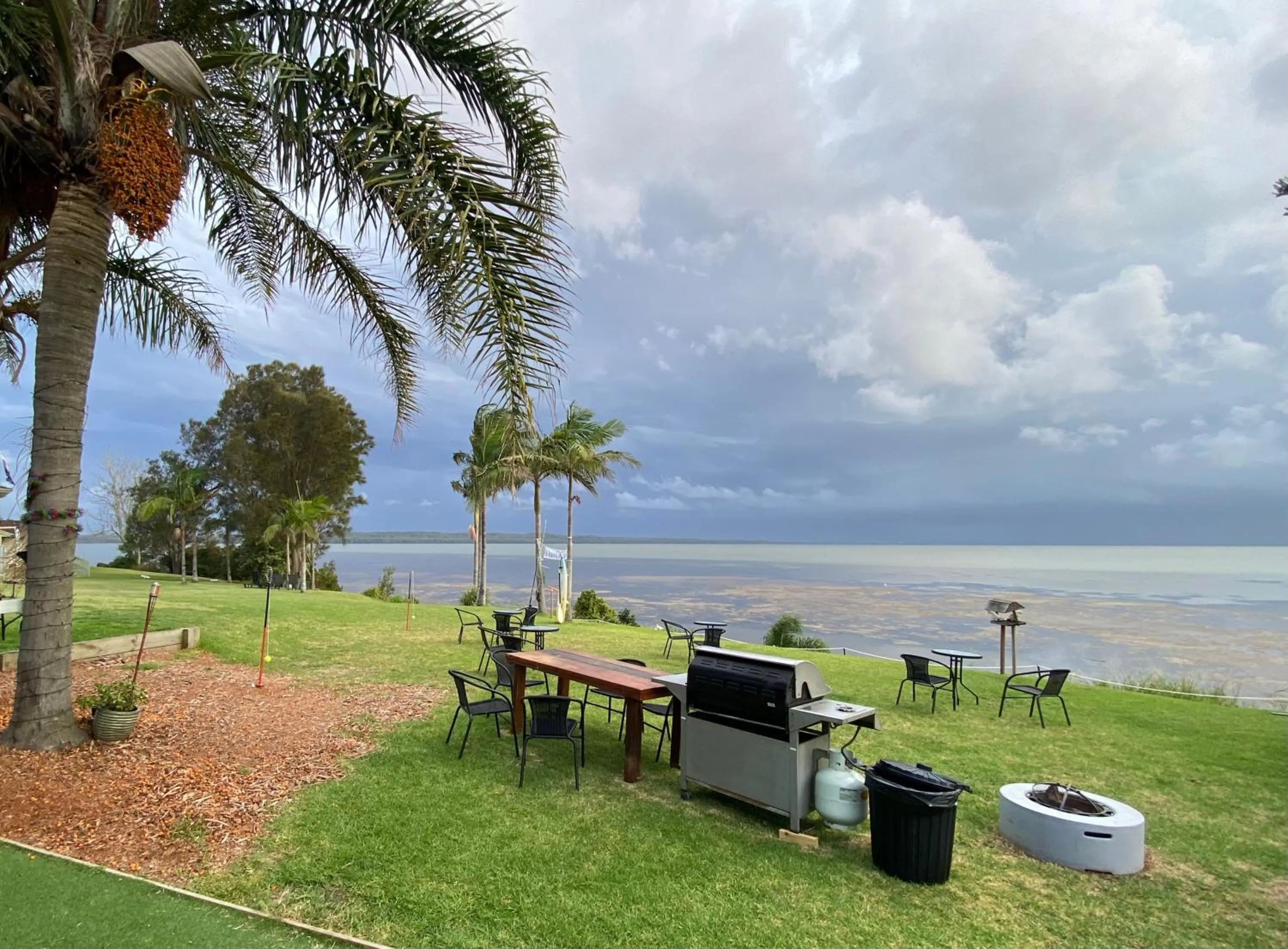Garden view in Lakes Resort Toukley