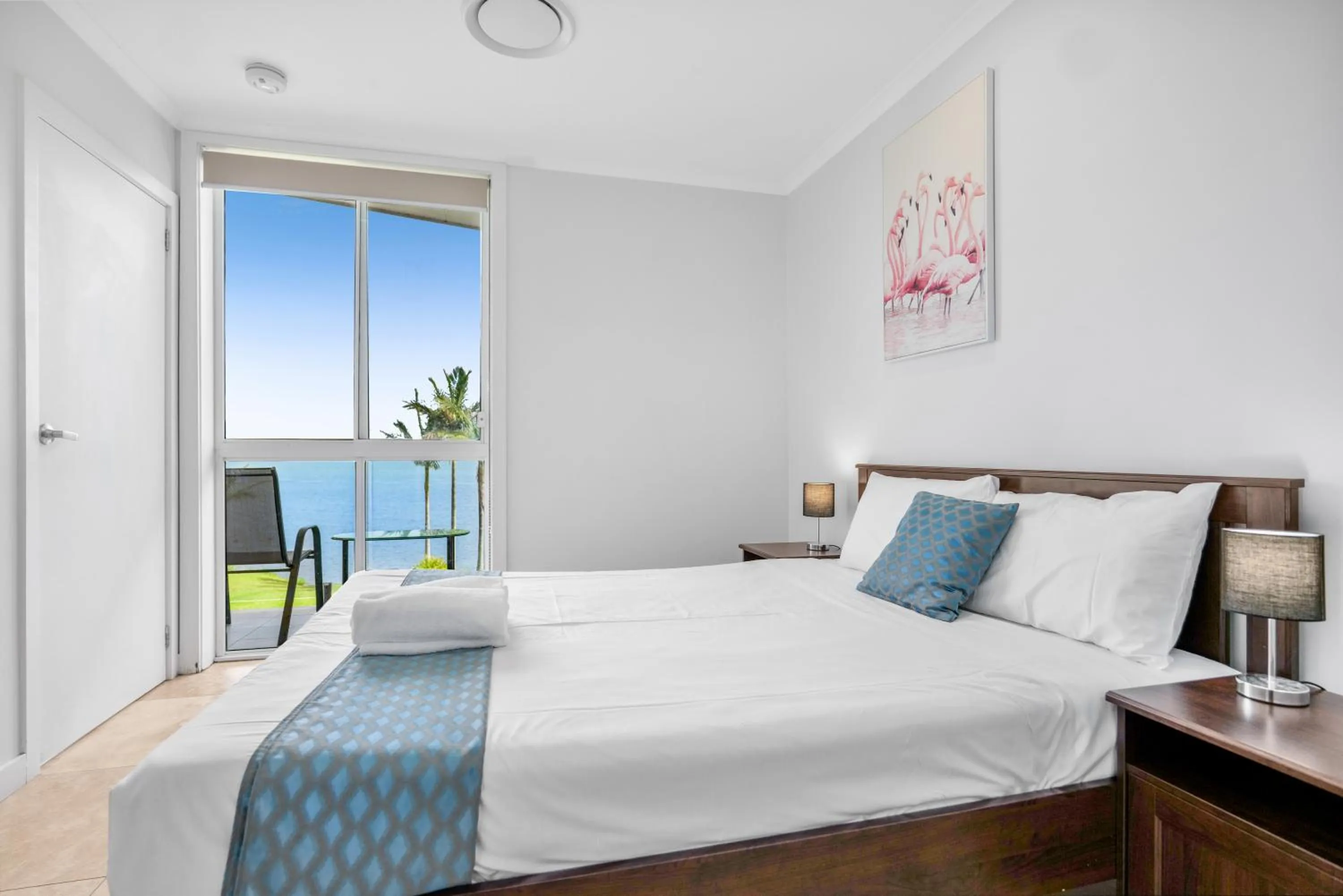 Bed in Lakes Resort Toukley