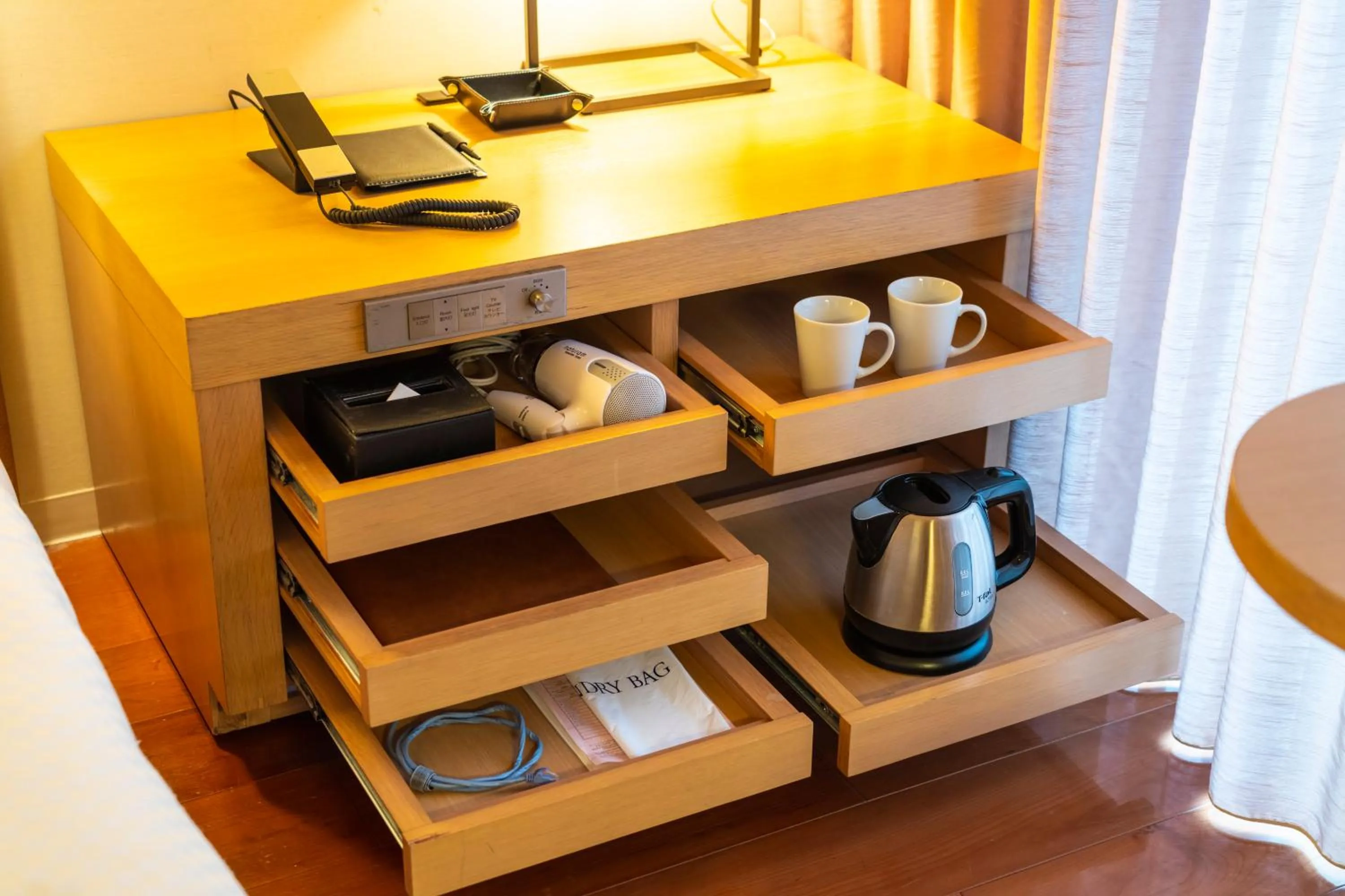 hair dresser in KOKO HOTEL Fukuoka Tenjin