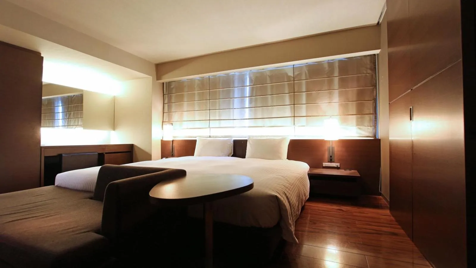 Bed in KOKO HOTEL Fukuoka Tenjin