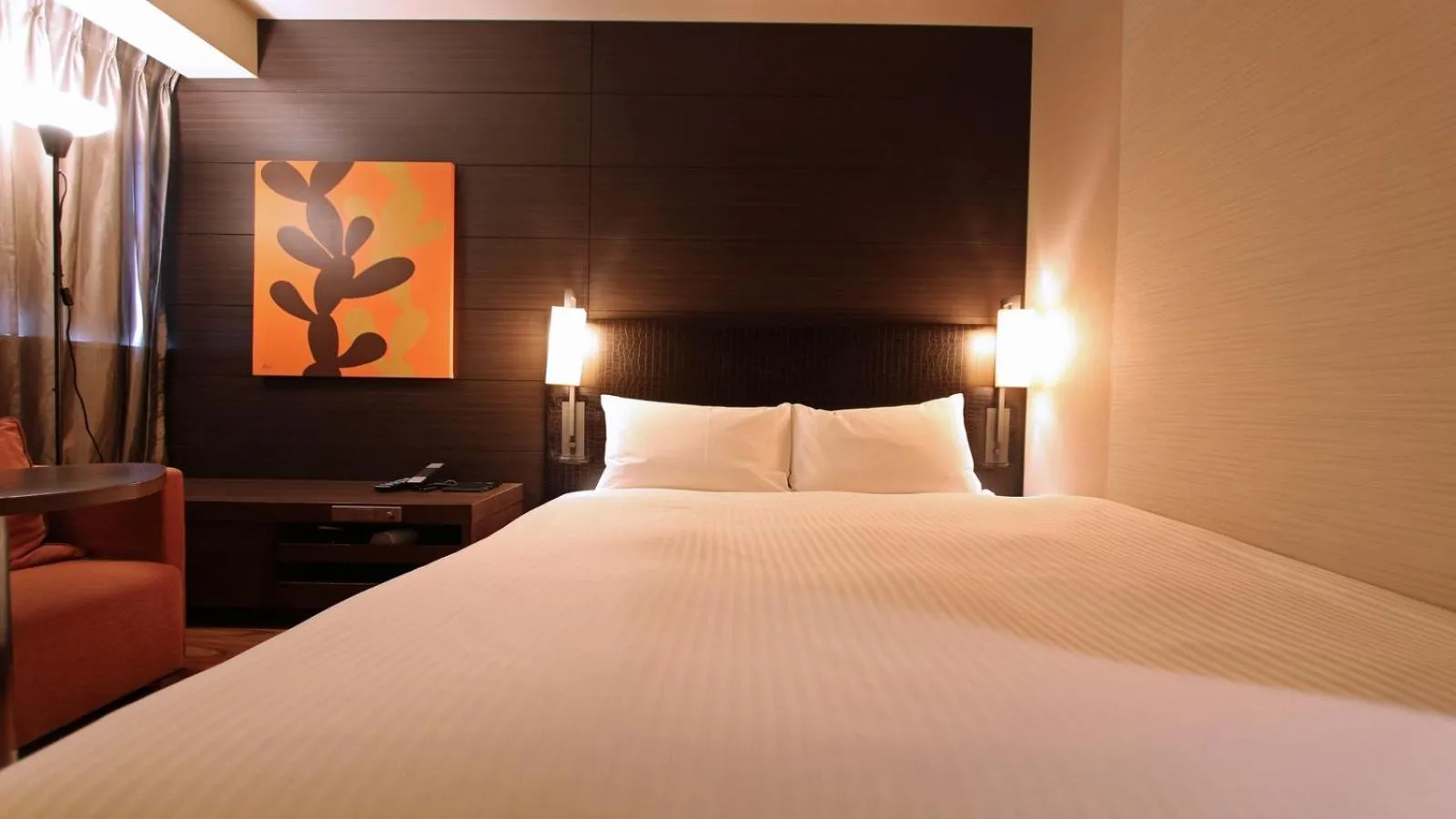 Bed in KOKO HOTEL Fukuoka Tenjin