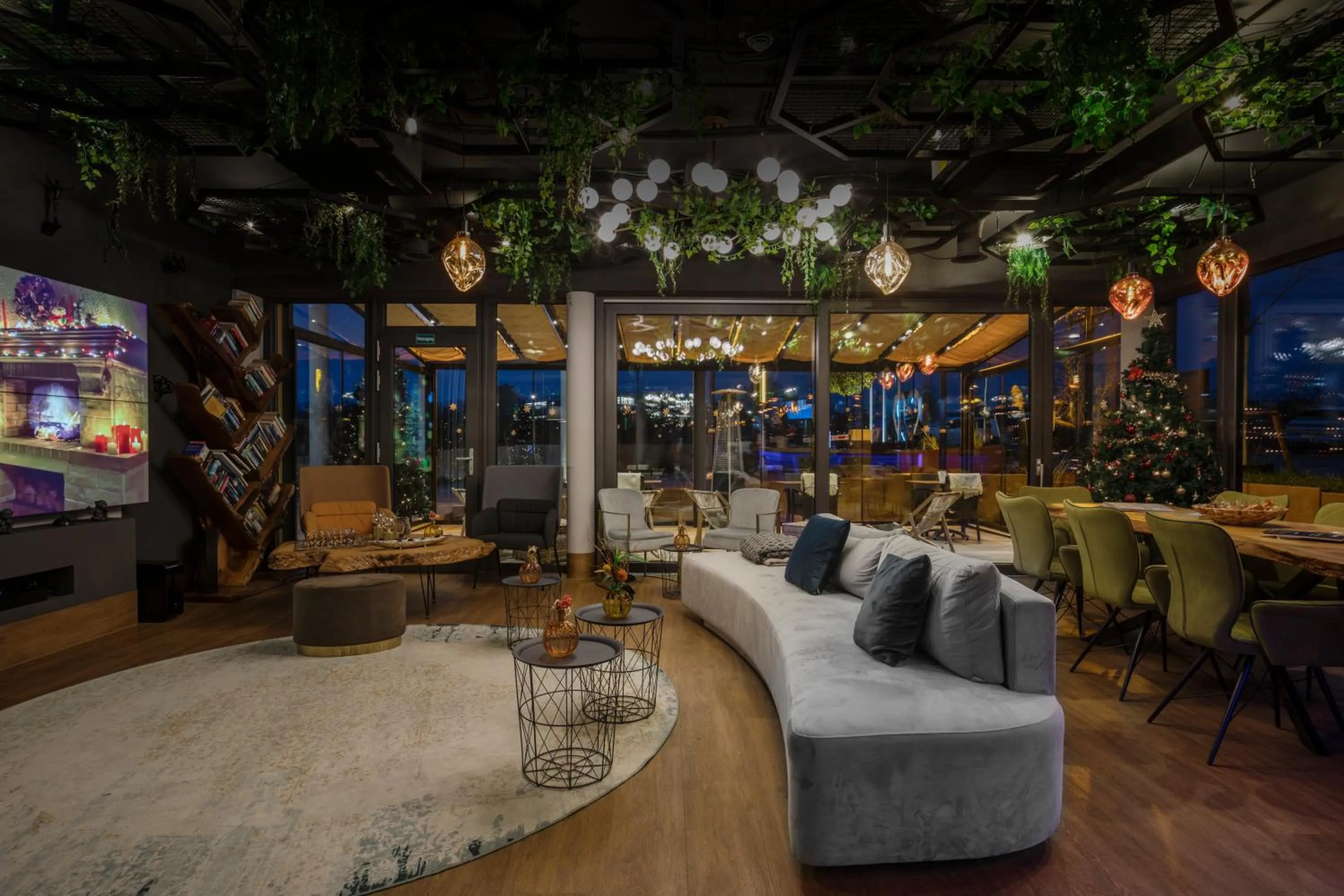 Communal lounge/ TV room in Design Hotel Winterrot