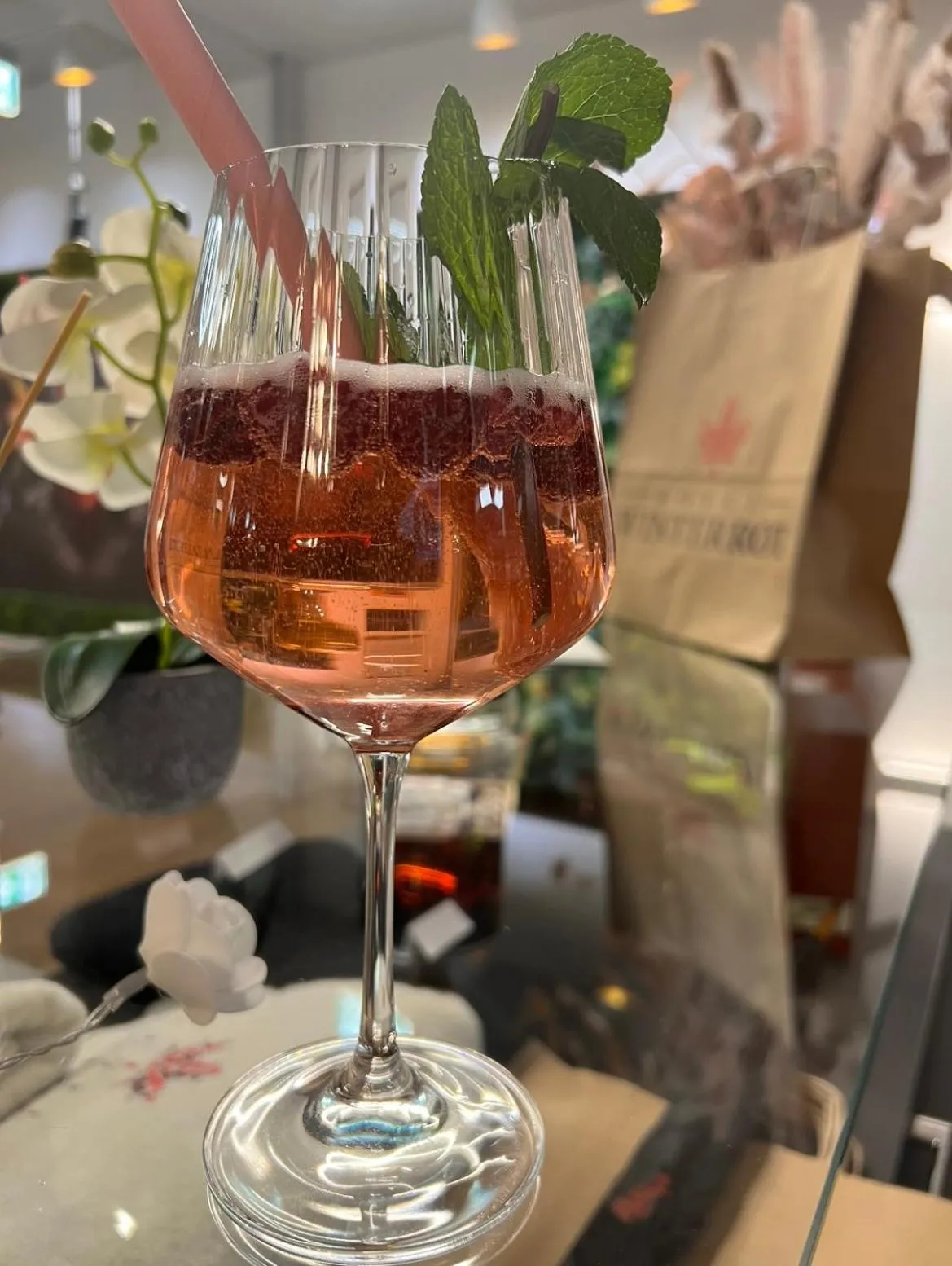 Restaurant/places to eat in Design Hotel Winterrot