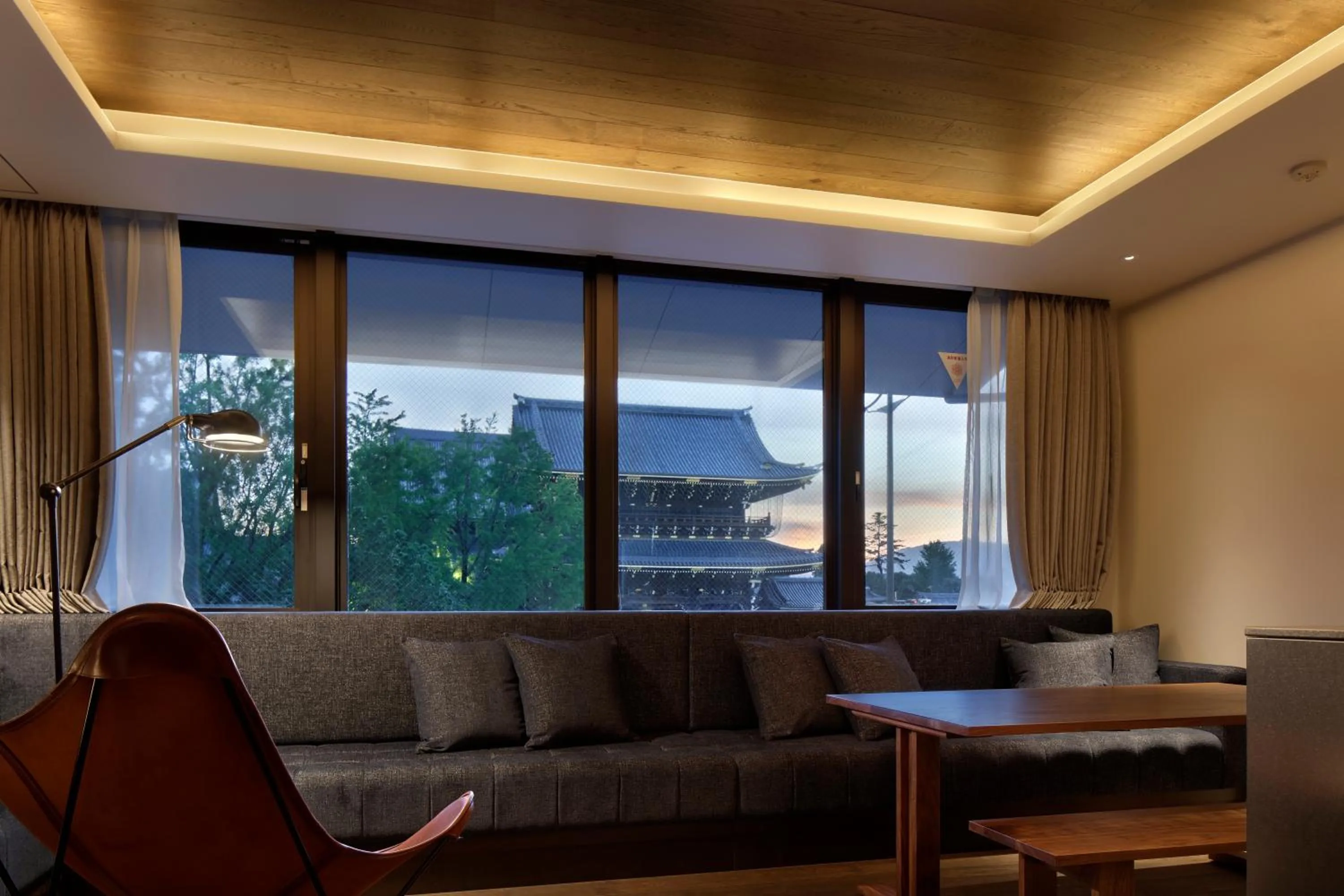 Living room in 20 PIECES