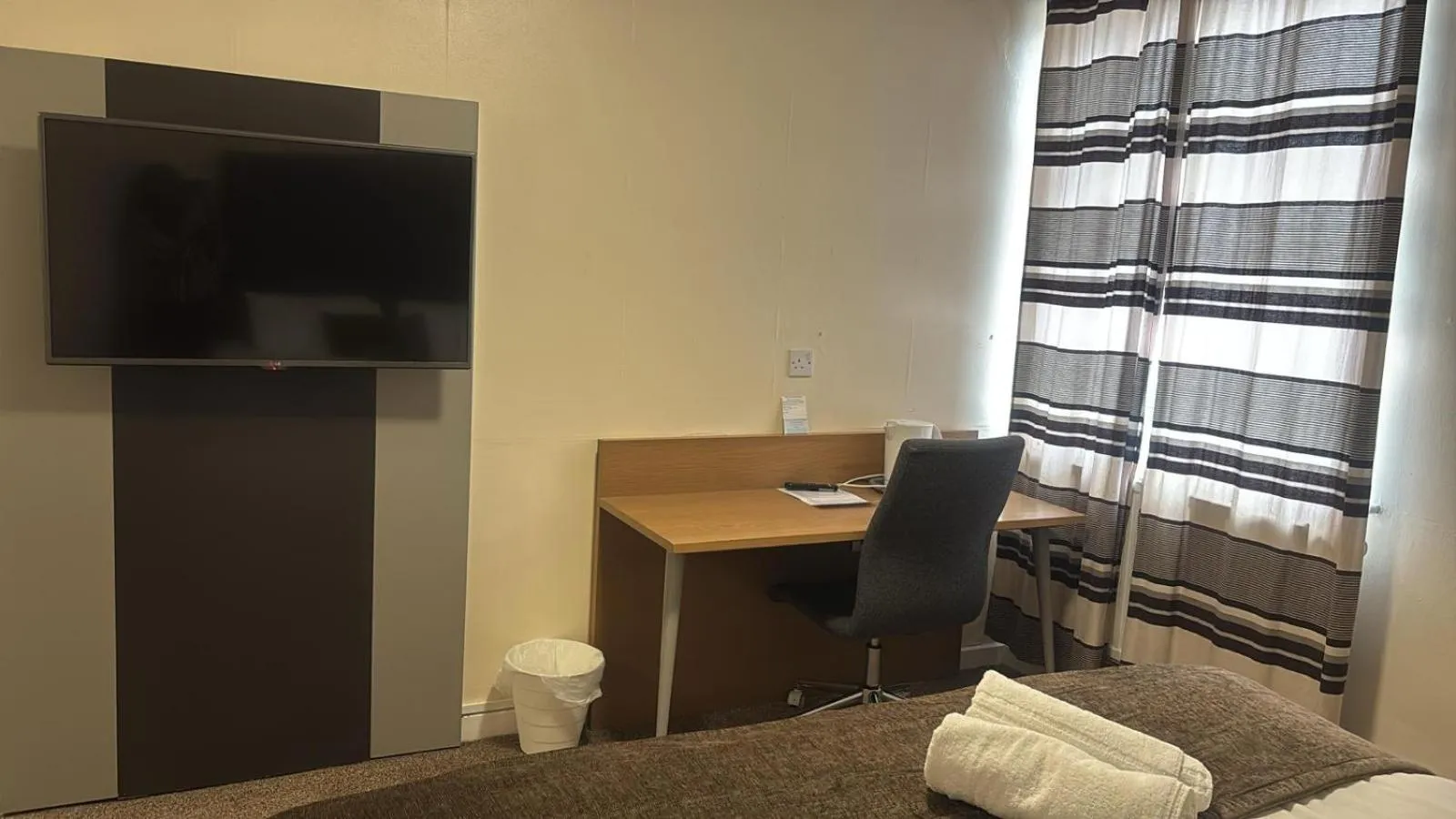 TV and multimedia in Midlands Hotel