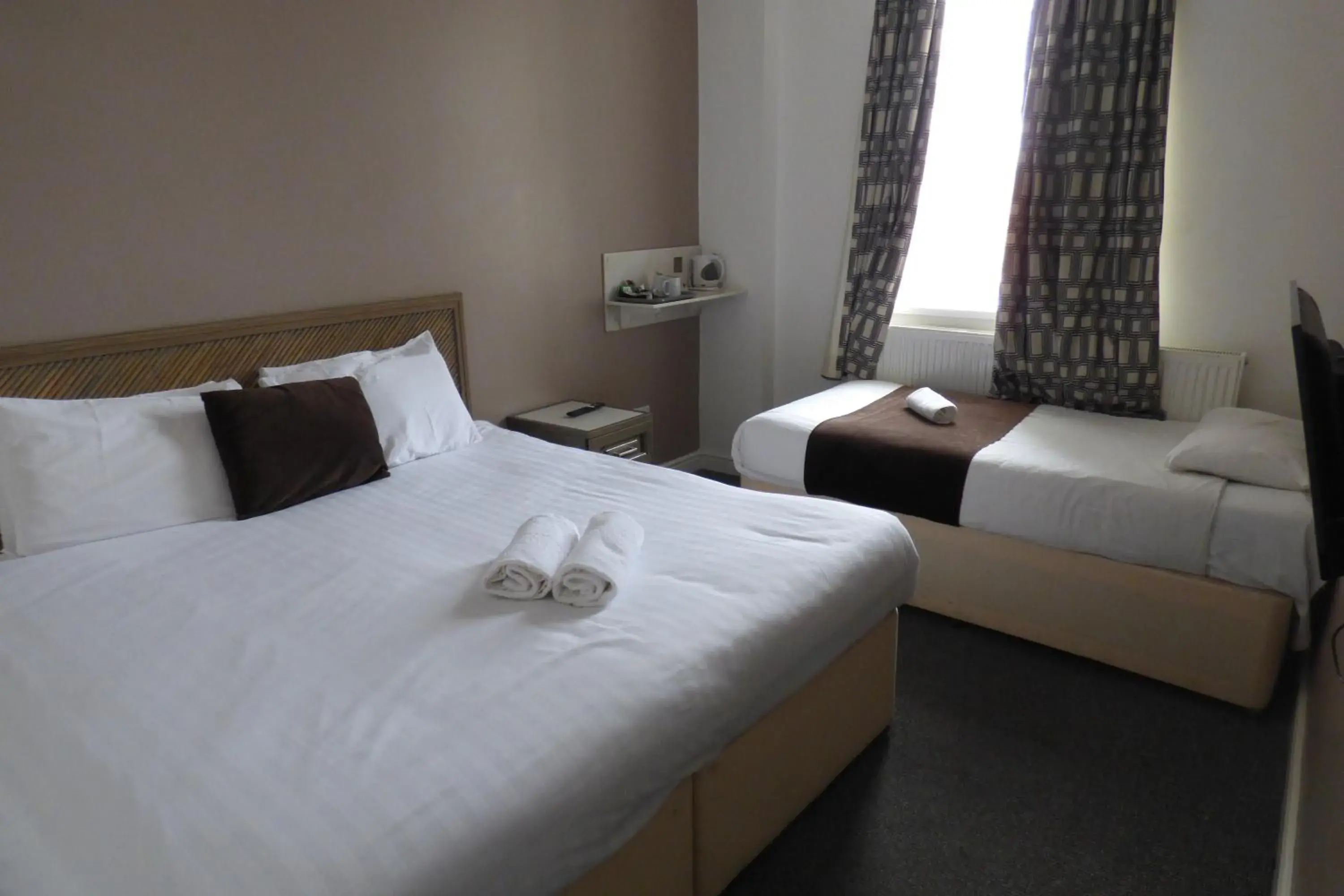 Family Room in Midlands Hotel Family Room in Midlands Hotel