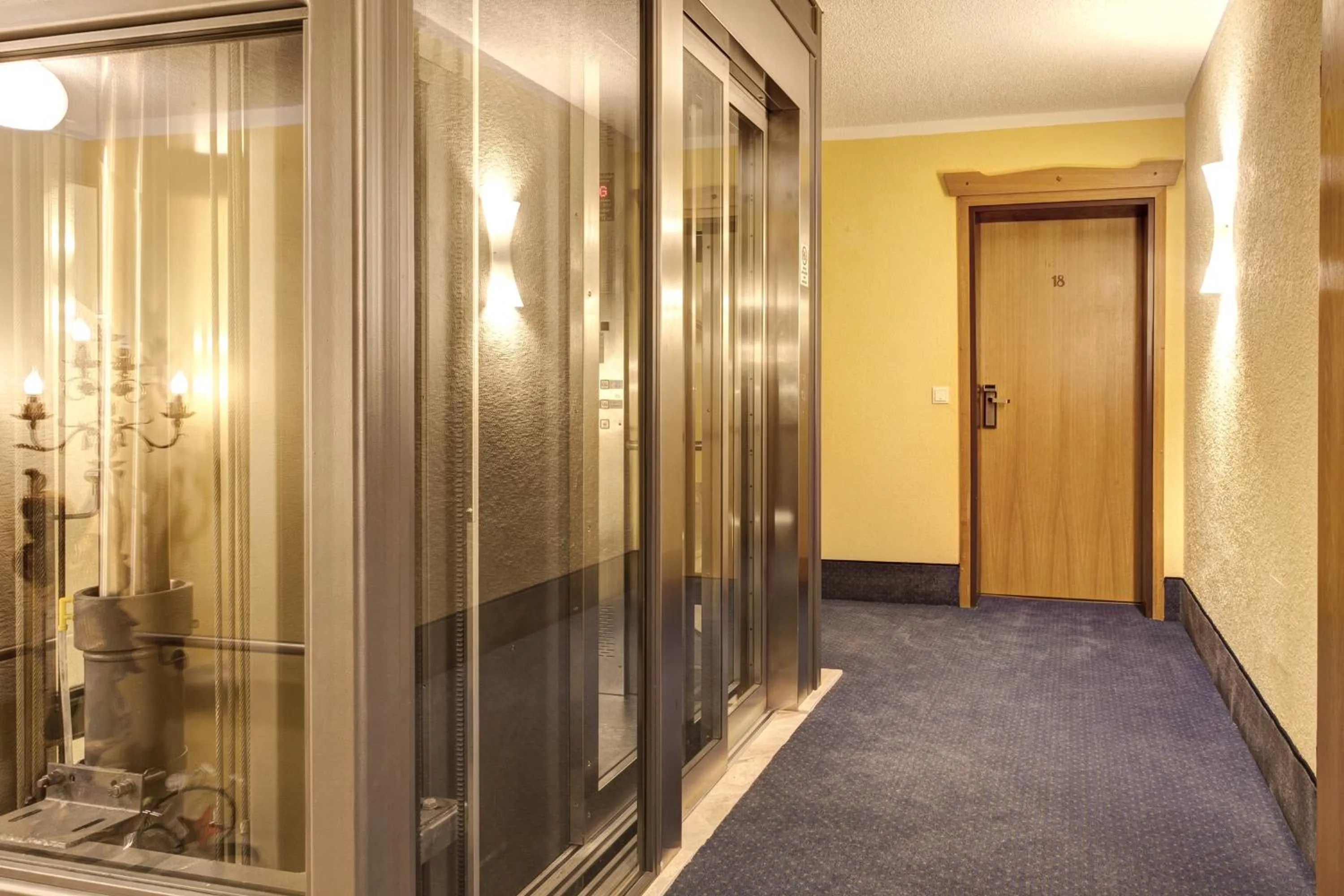 Decorative detail in Zum Wiesengrund