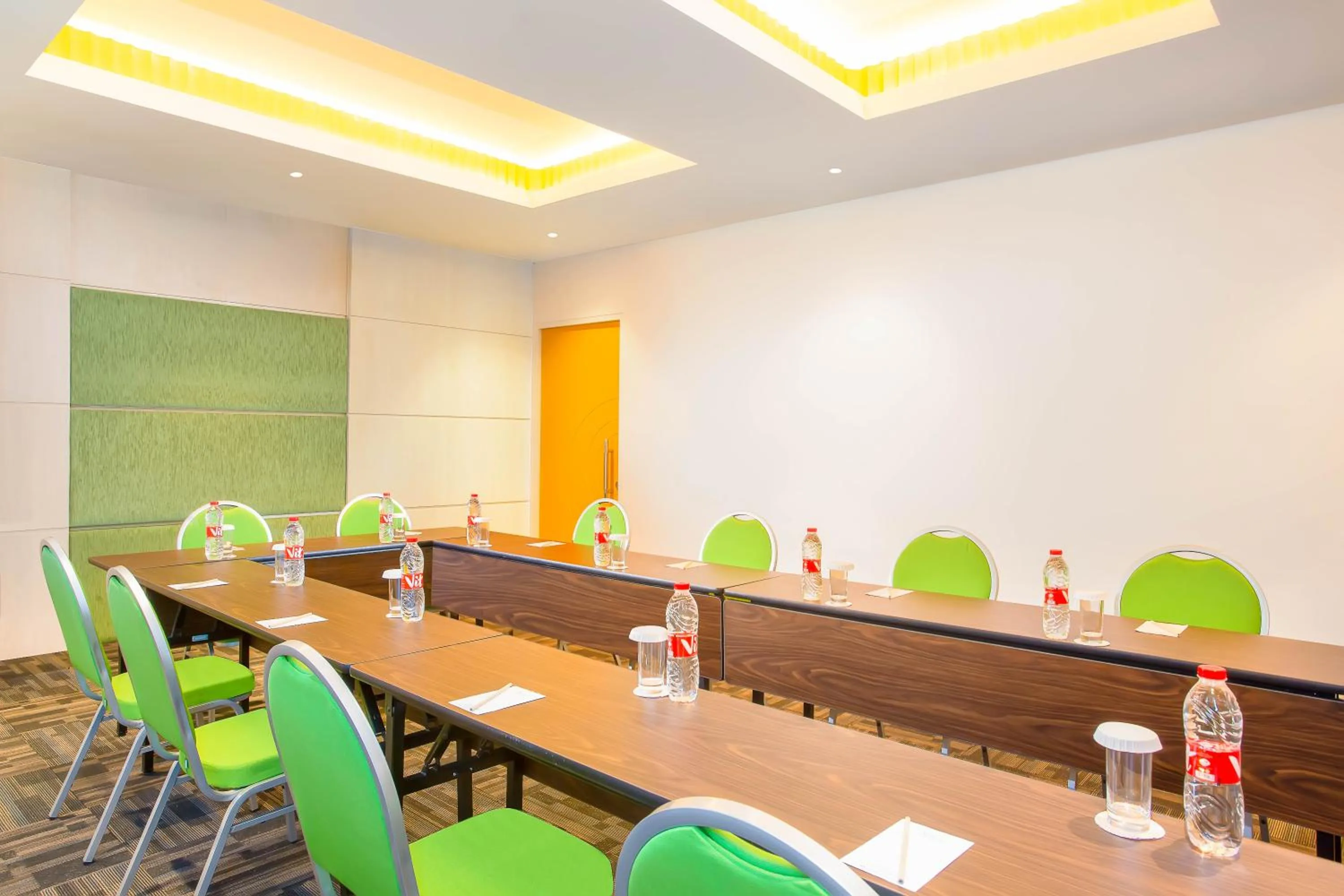 Meeting/conference room in Zest Parang Raja Solo by Swiss-Belhotel International