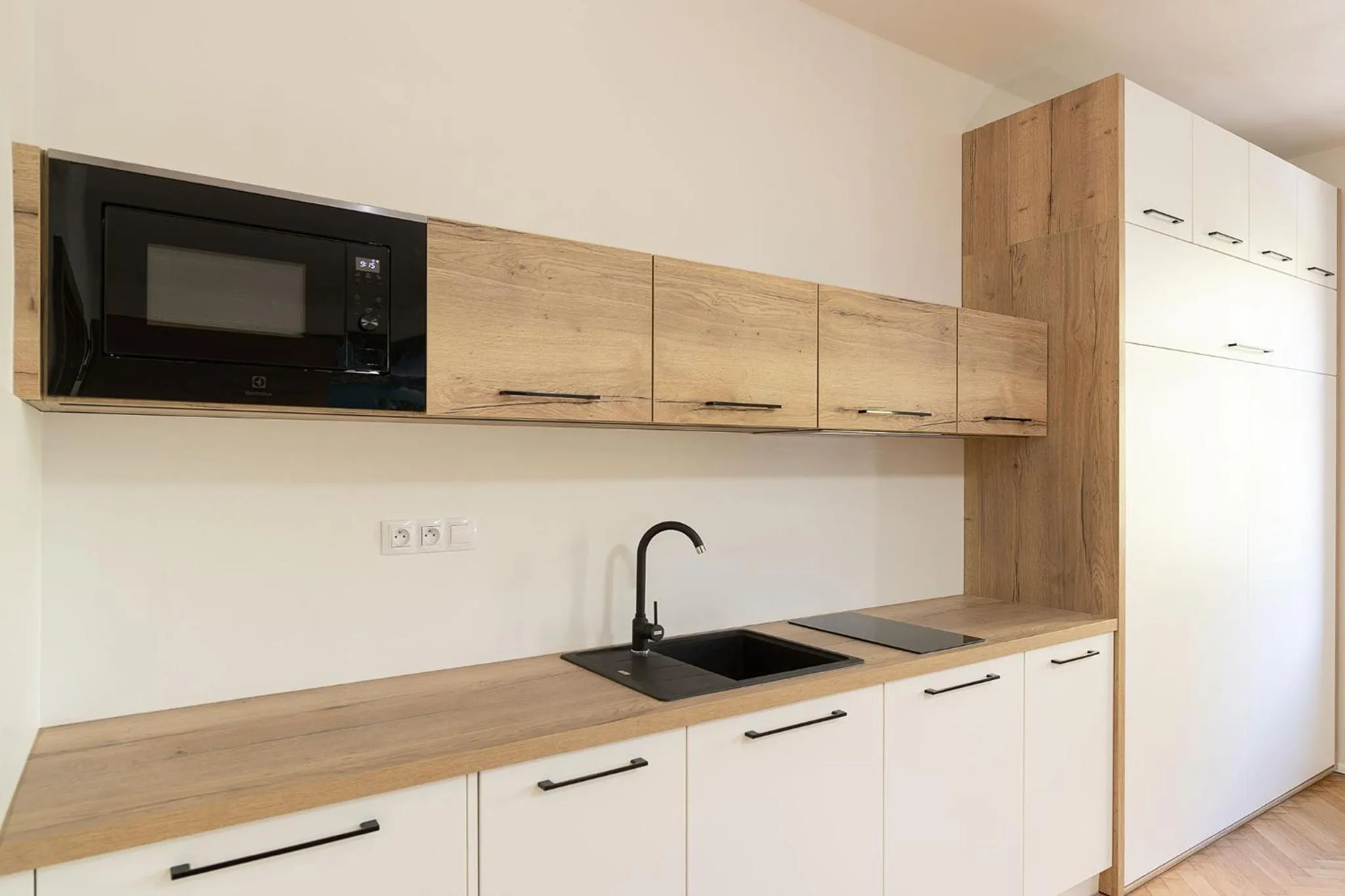 Kitchen or kitchenette in Apartsee Wellness Plzeň