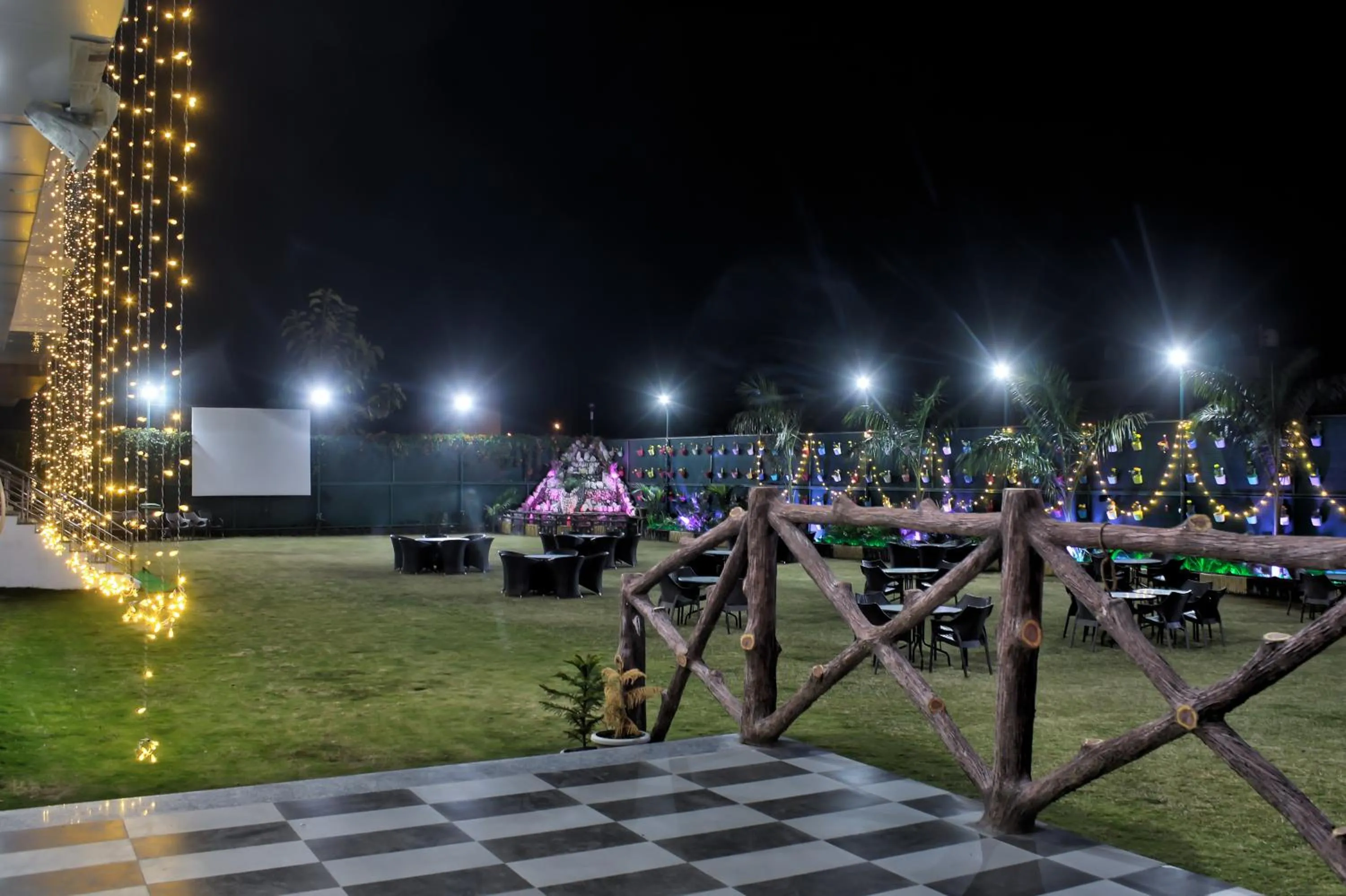 Area and facilities in HOTEL HILL VIEW