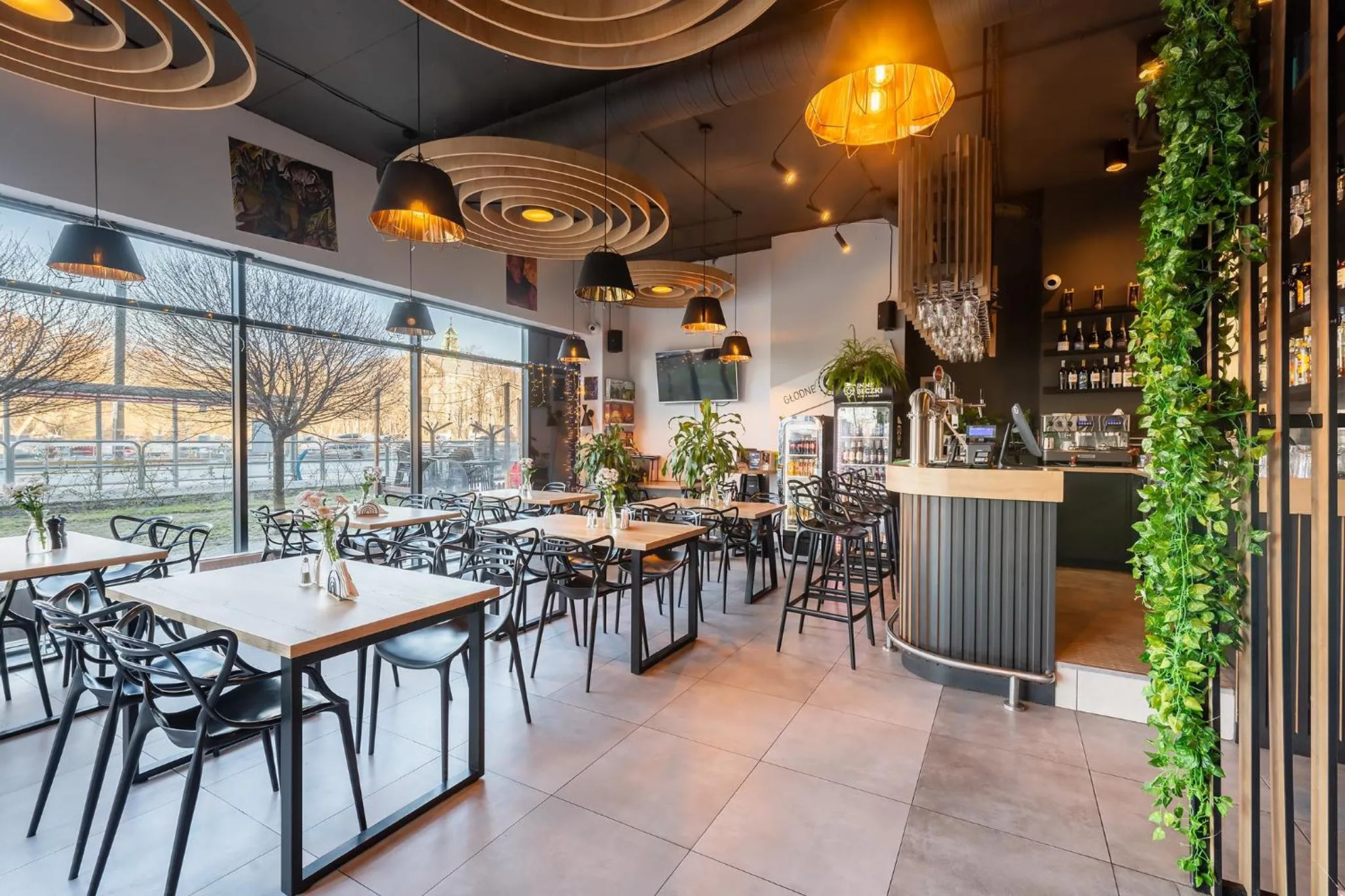 Restaurant/places to eat in Aparthotel City Break Wolska