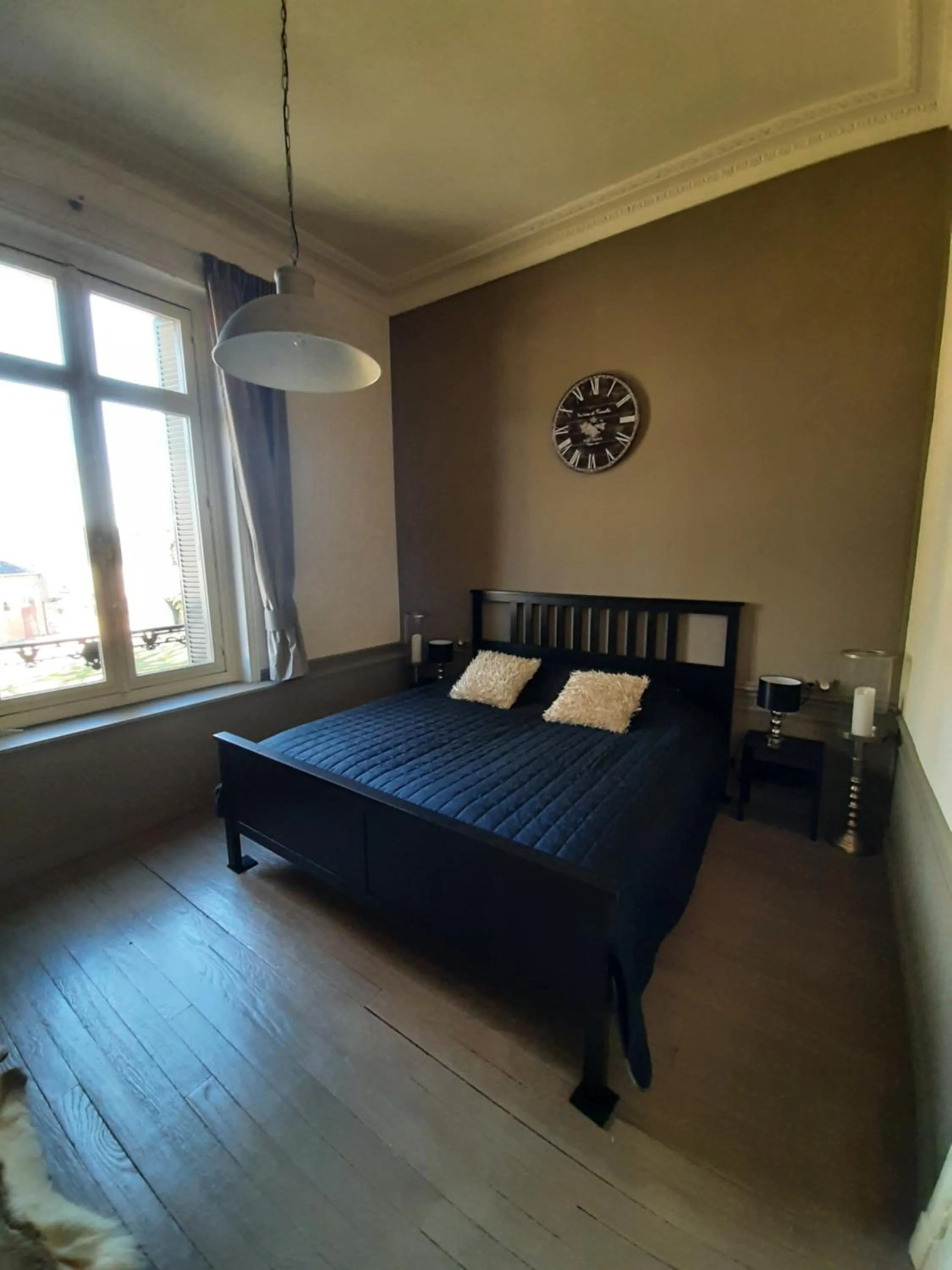 Bed in Chateau Sourliavoux, appartement en chambres d'hôtes