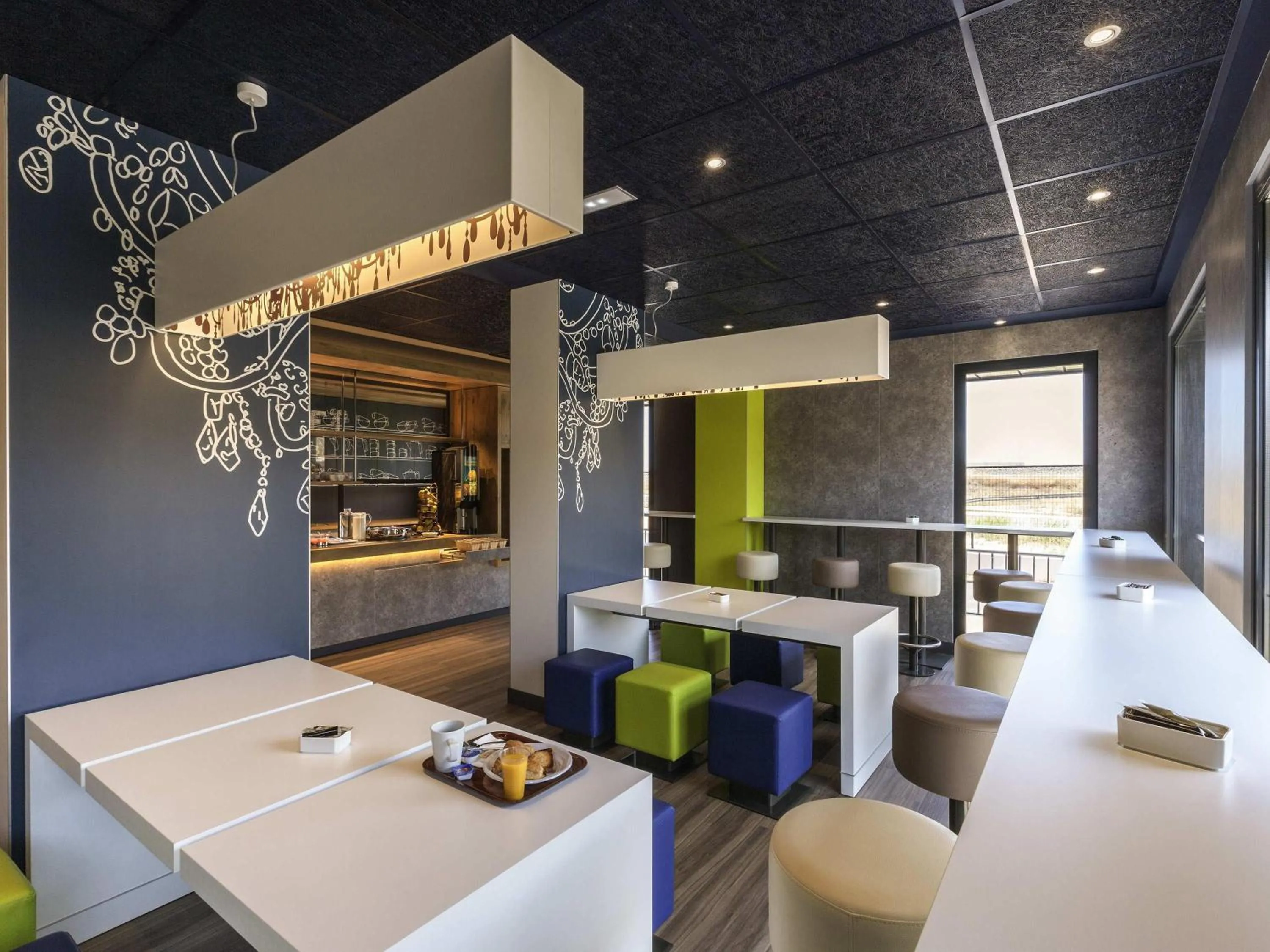 Breakfast in ibis budget Lyon Gerland