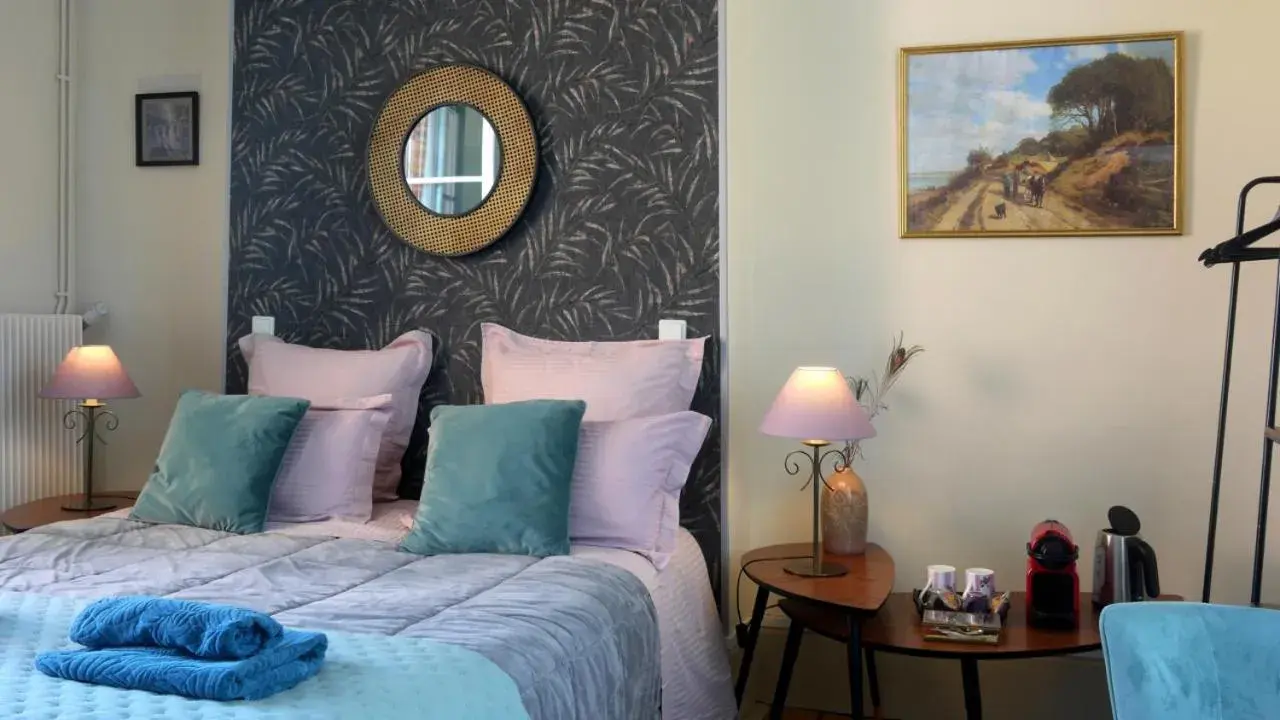 Double Room in Entre Terre et Estuaire Double Room in Entre Terre et Estuaire