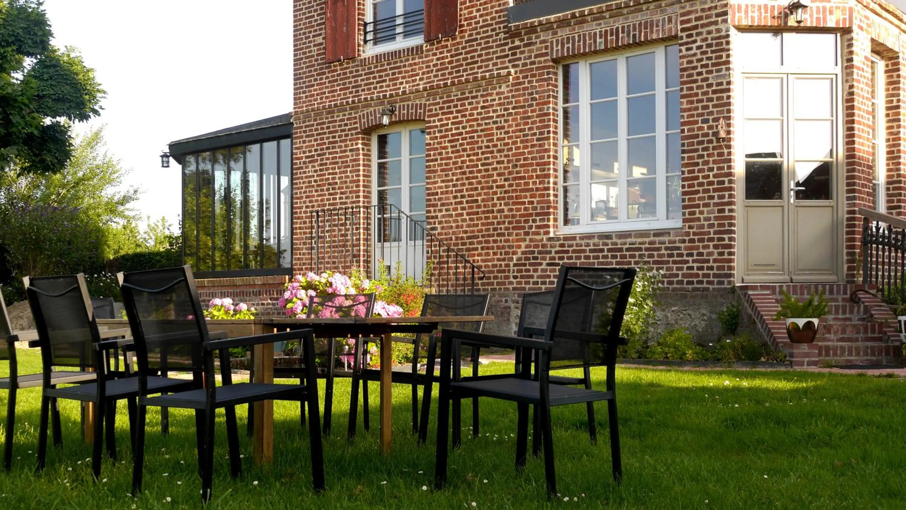 Garden in Entre Terre et Estuaire & Spa