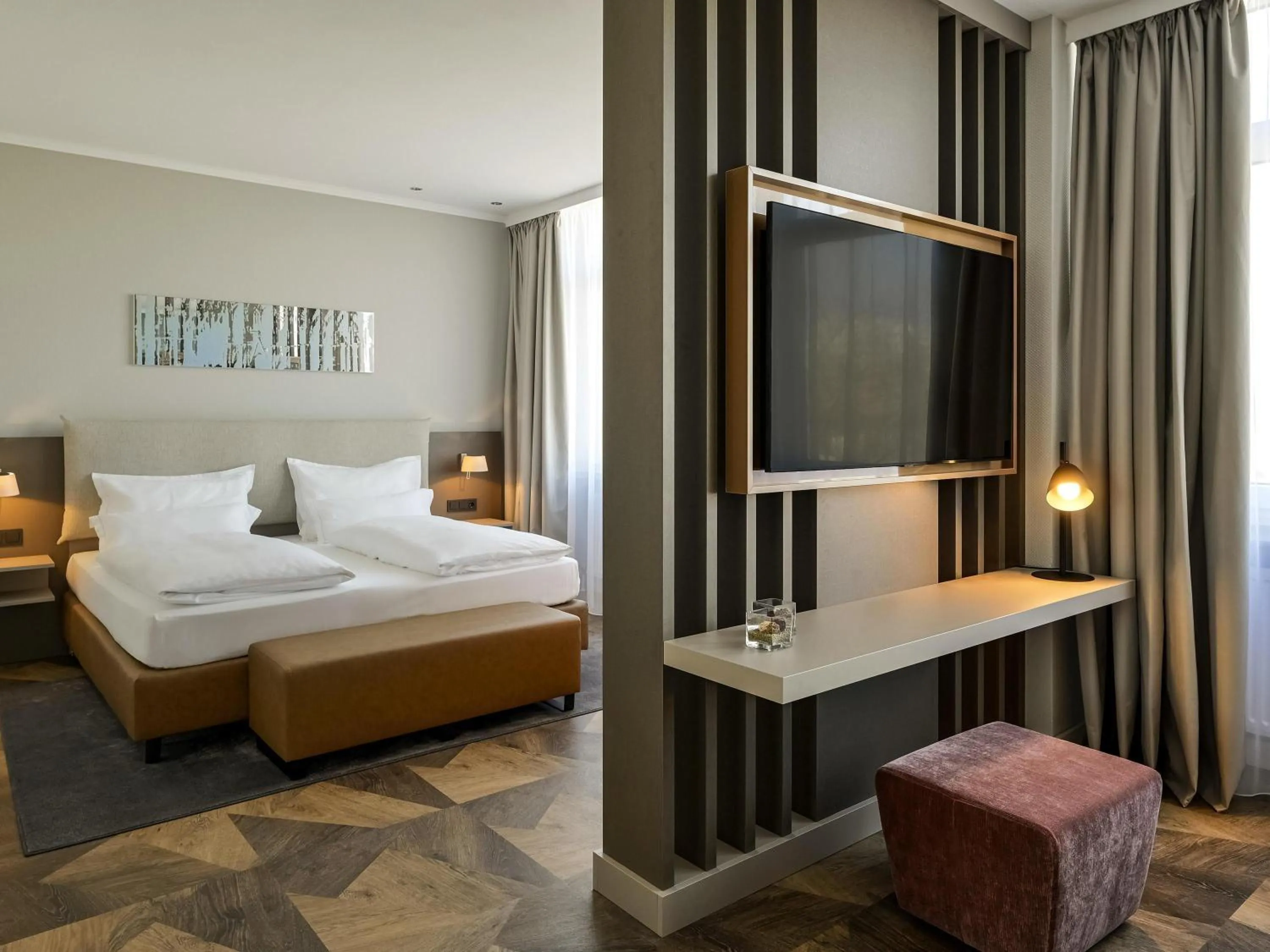 Bedroom, Bed in Mercure Hotel Koeln Belfortstrasse