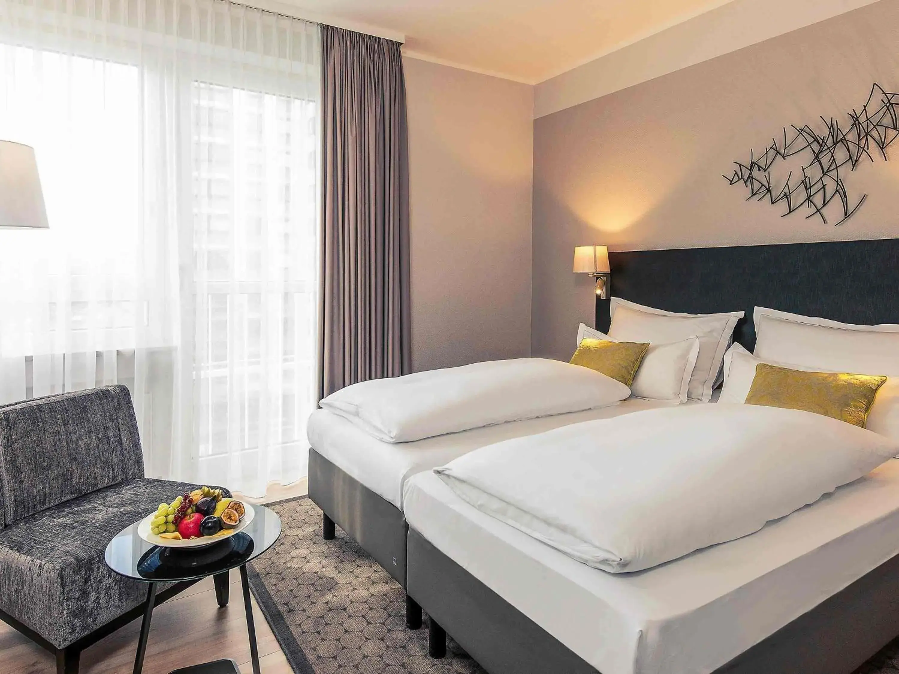 Standard Double or Twin Room in Mercure Hotel Koeln Belfortstrasse Standard Double or Twin Room in Mercure Hotel Koeln Belfortstrasse