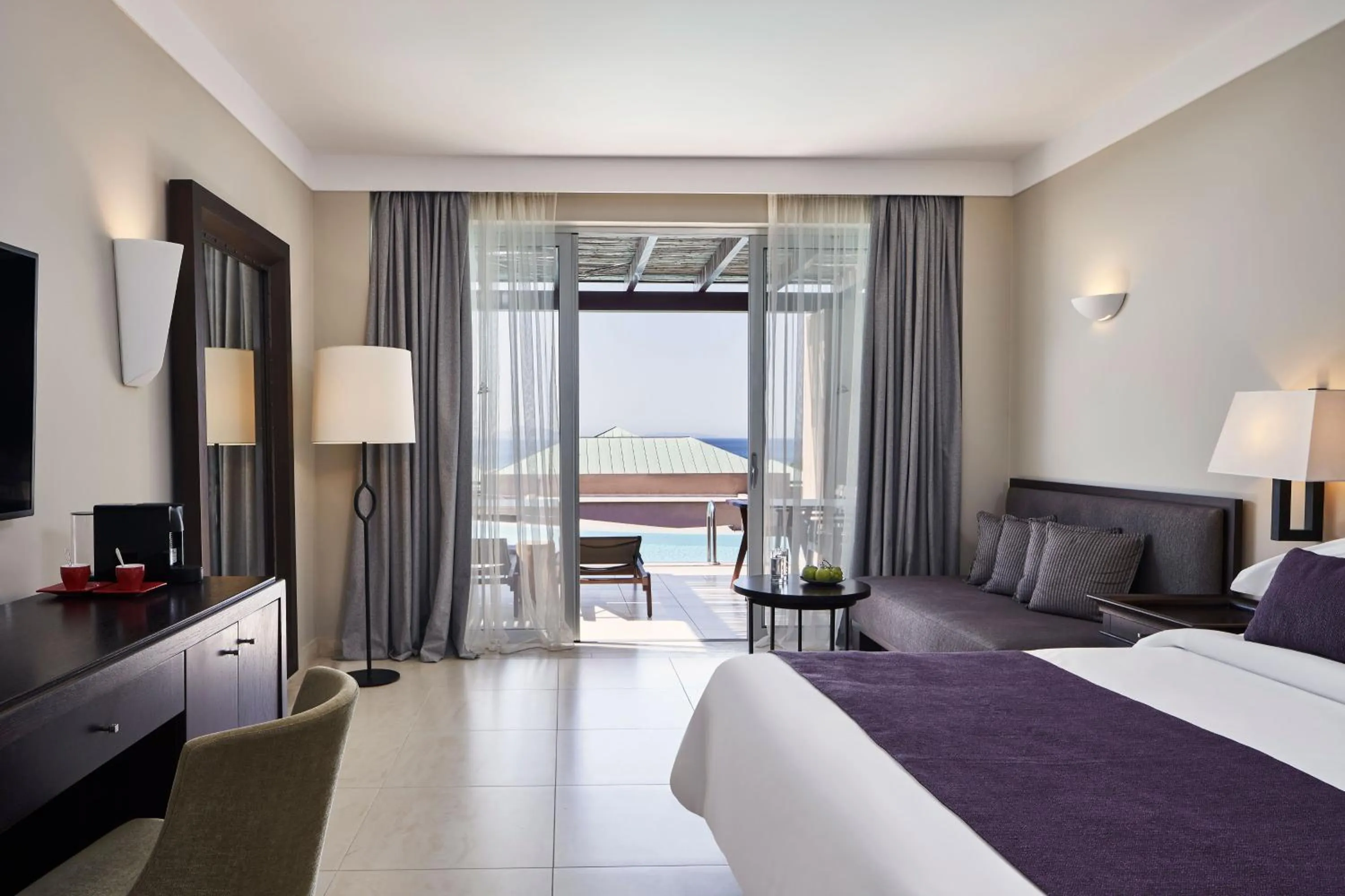 Bedroom, Bed in Atlantica Belvedere Resort - Adults Only