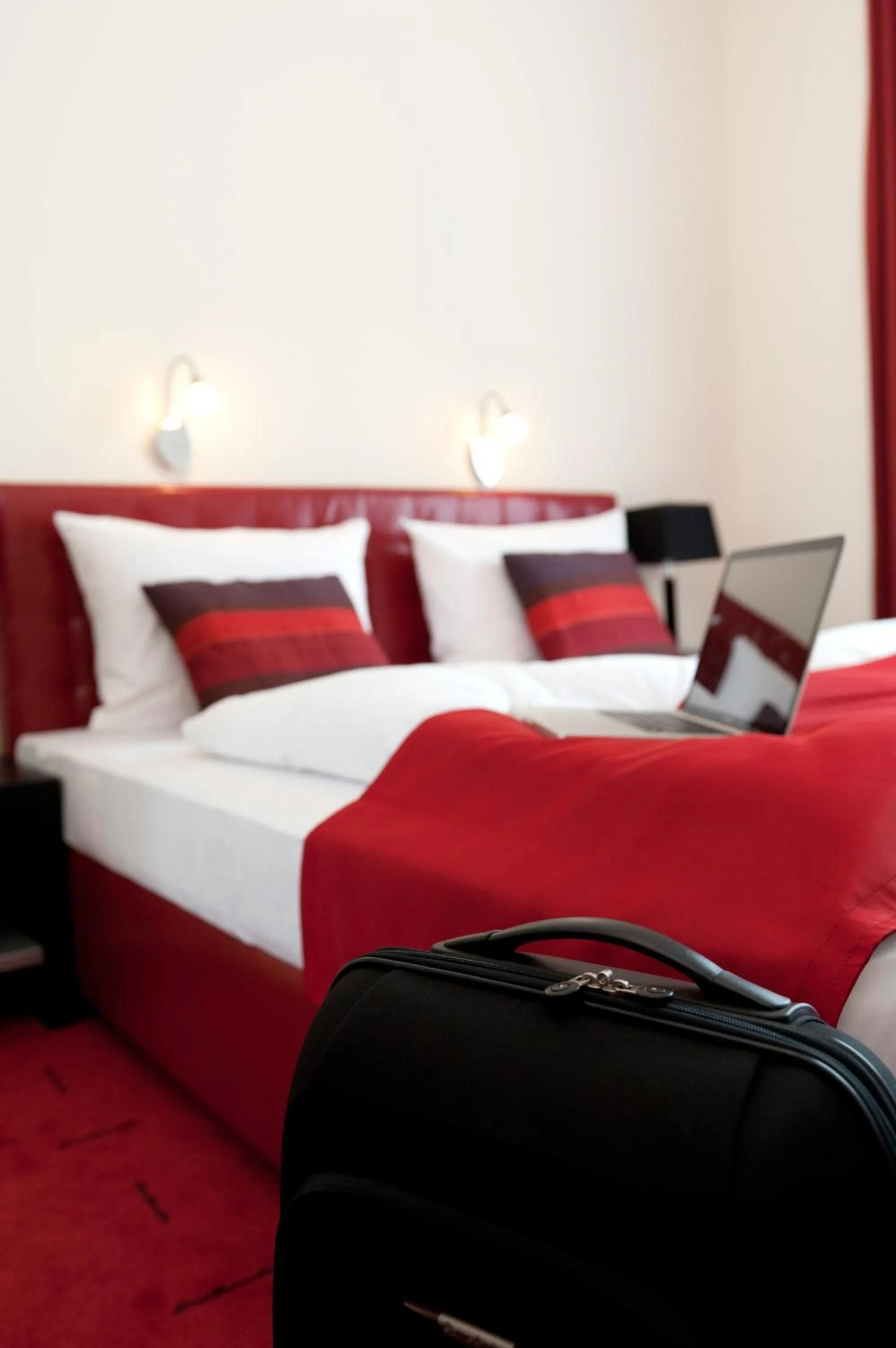 Photo of the whole room, Bed in Hotel Esplanade