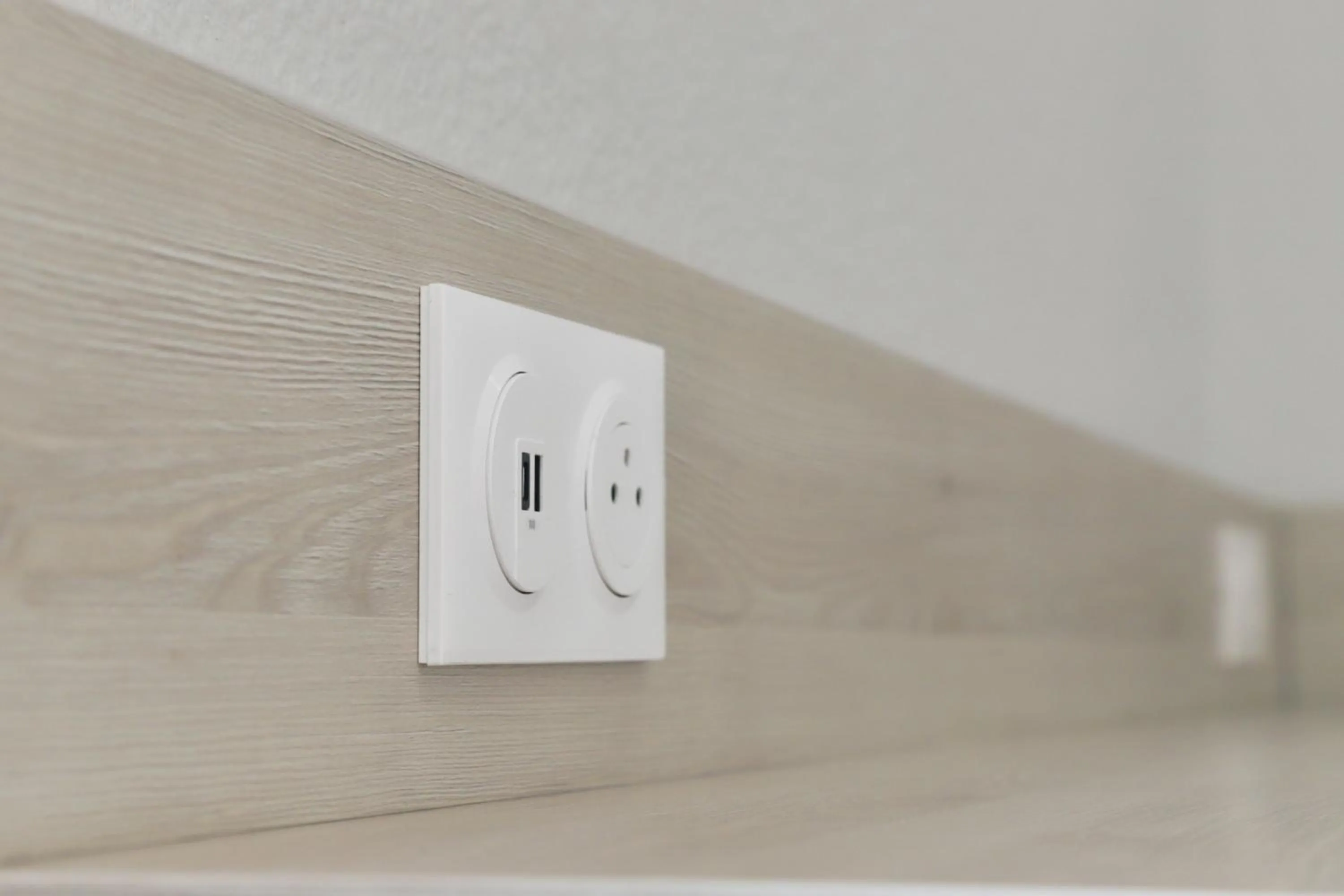 TV and multimedia in Premiere Classe Lyon Beynost