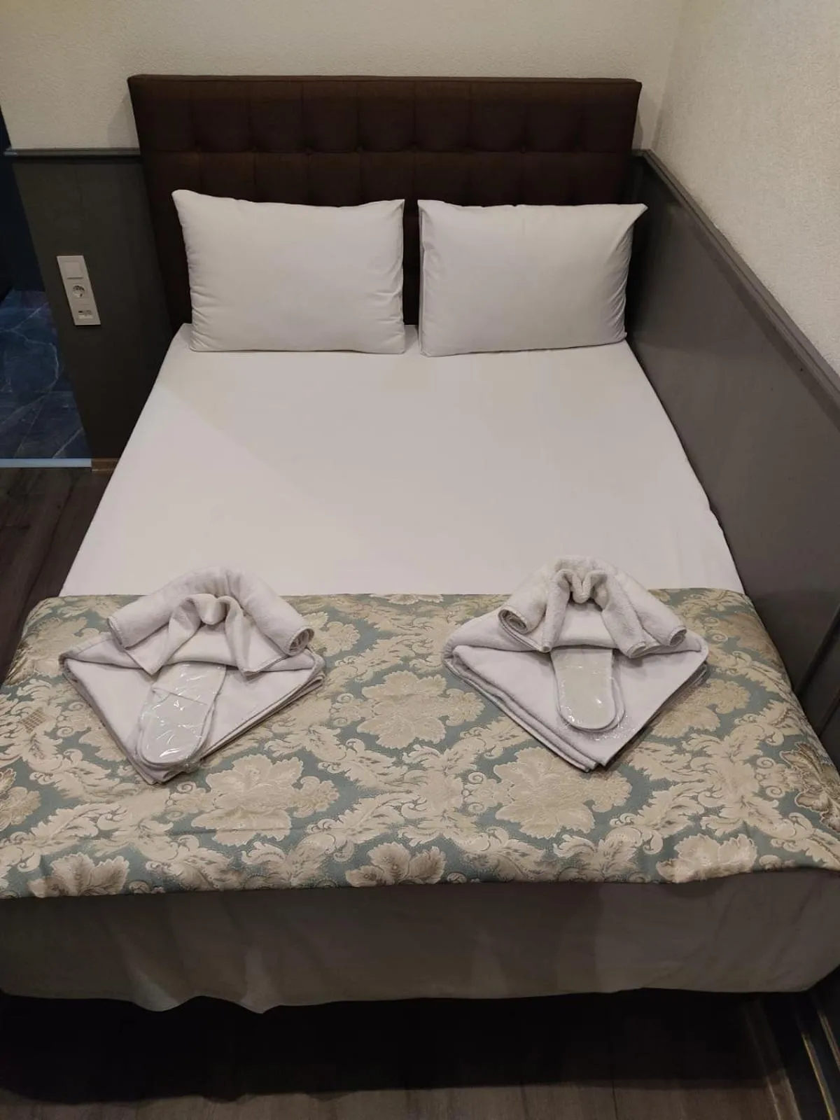 Bedroom, Bed in GANJ Hotel