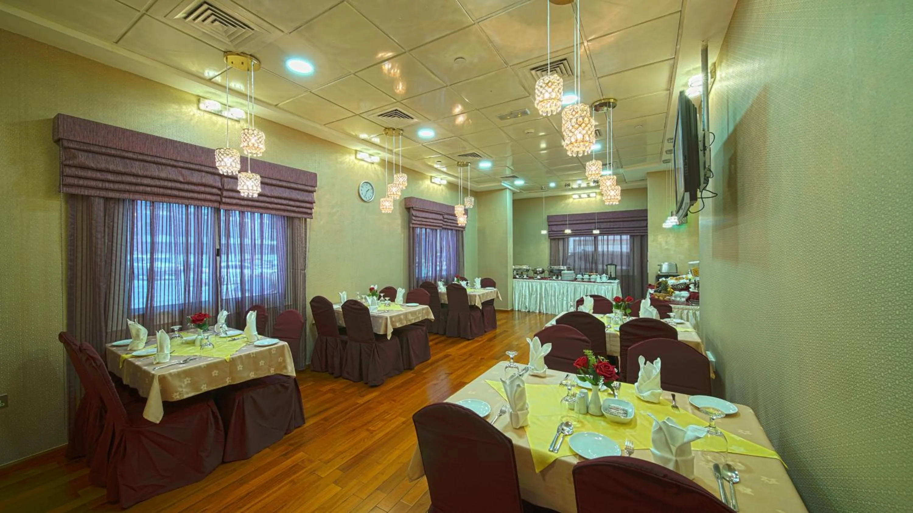 Restaurant/places to eat in Rose Garden Hotel Apartments - Bur Dubai