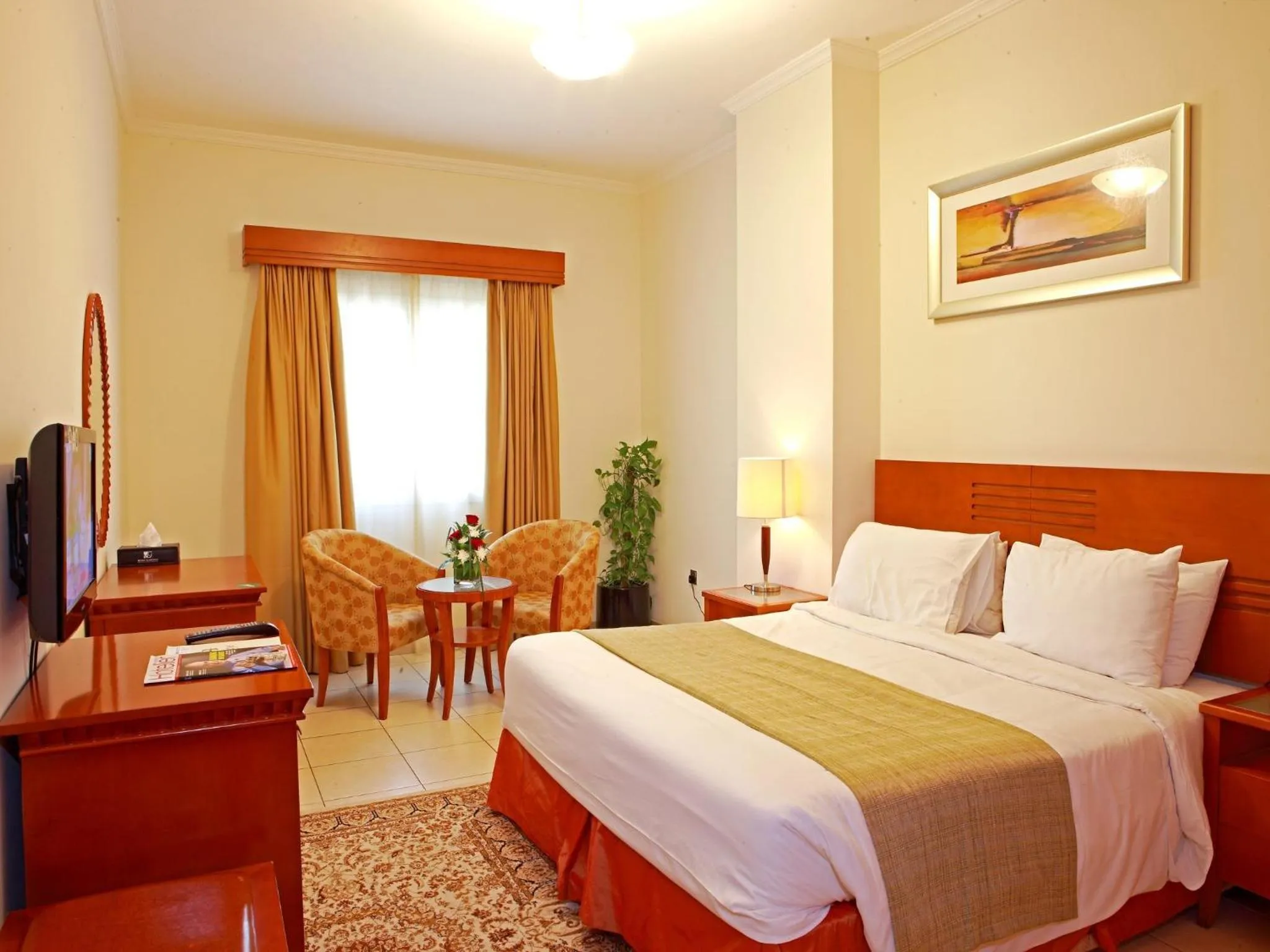 Bed in Rose Garden Hotel Apartments - Bur Dubai
