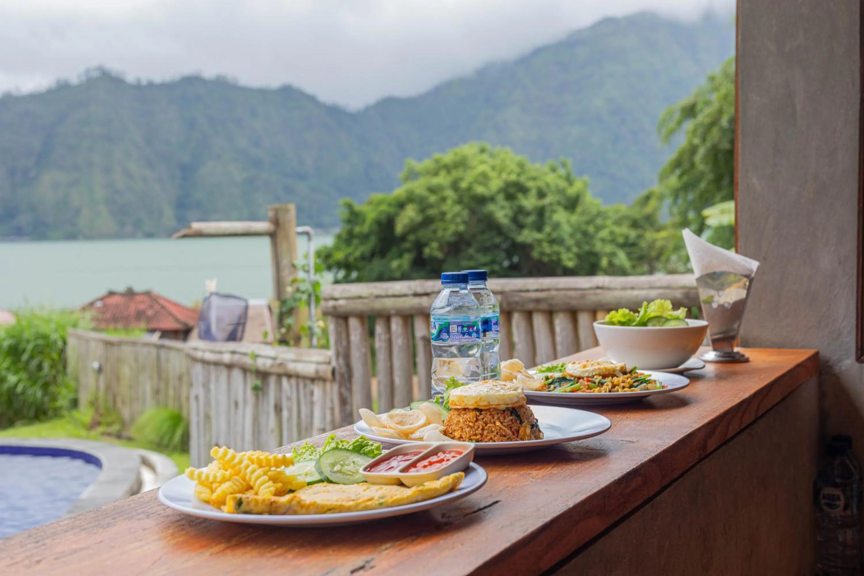 Food and drinks in Cabana Bali Villa