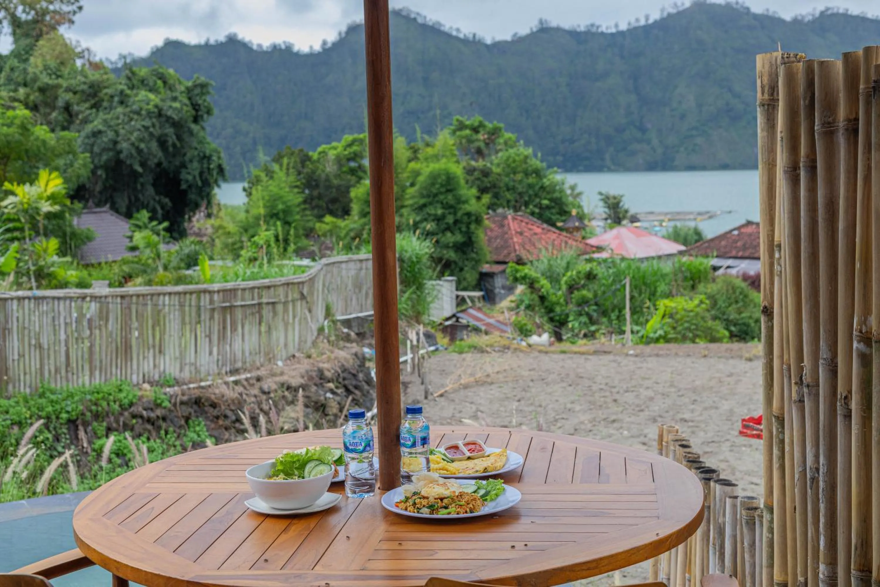 Food and drinks in Cabana Bali Villa