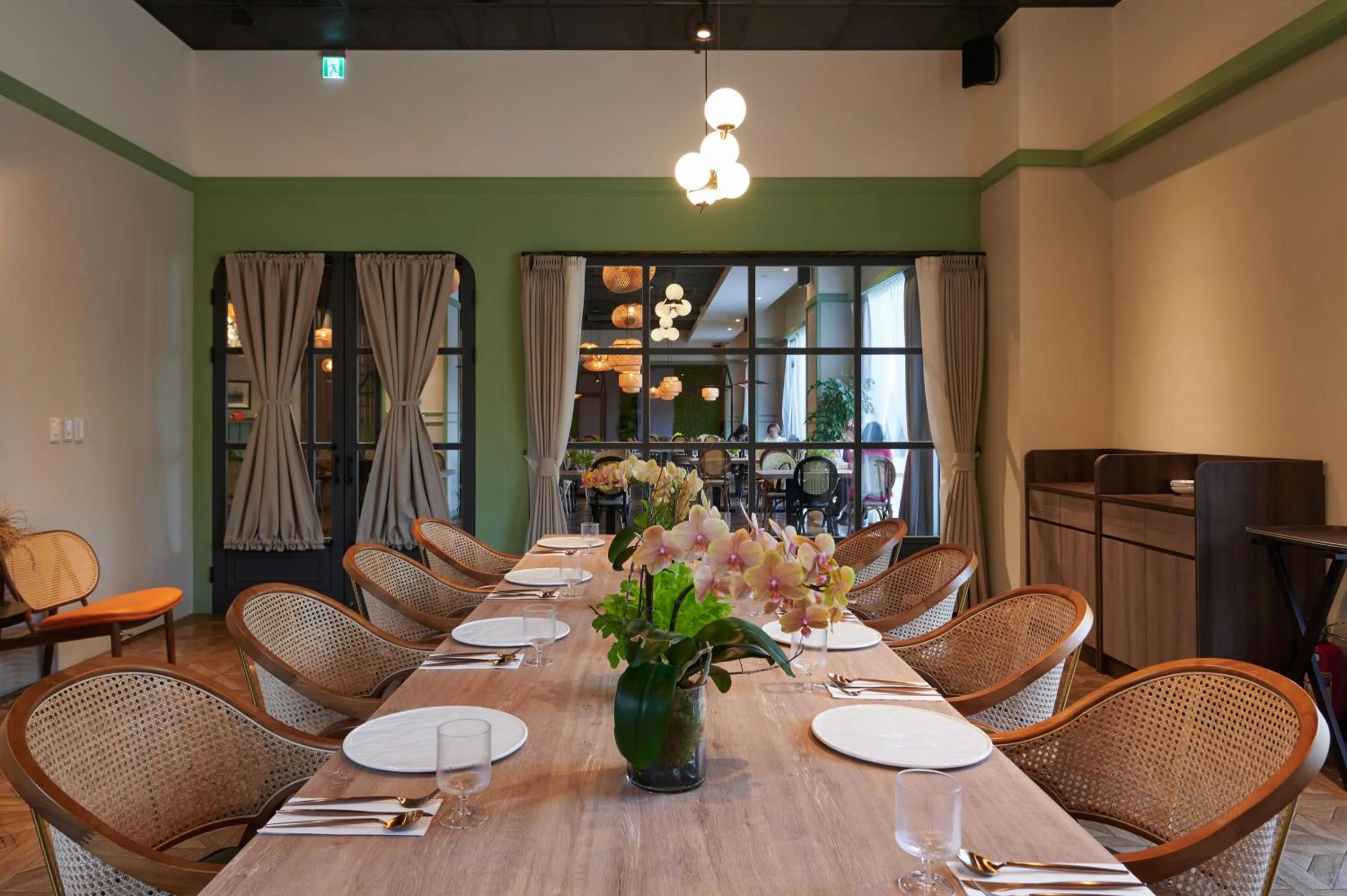 Restaurant/places to eat in Aspire Resort