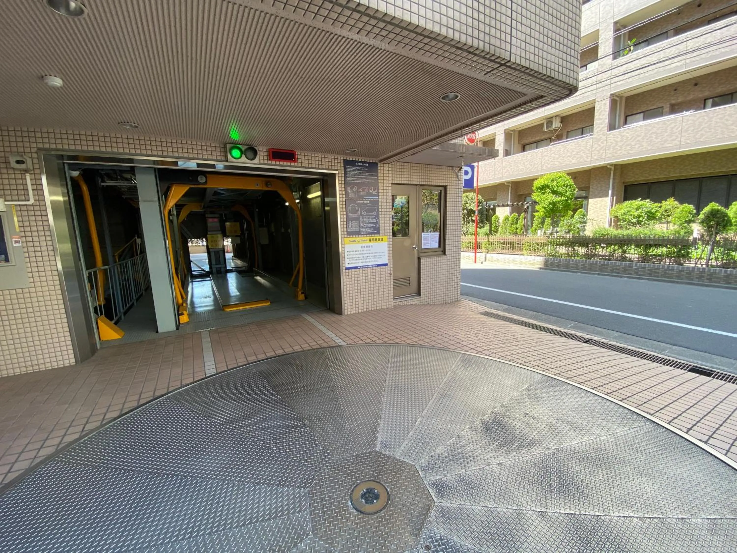 Parking in Smile Hotel Tokyo Nishikasai