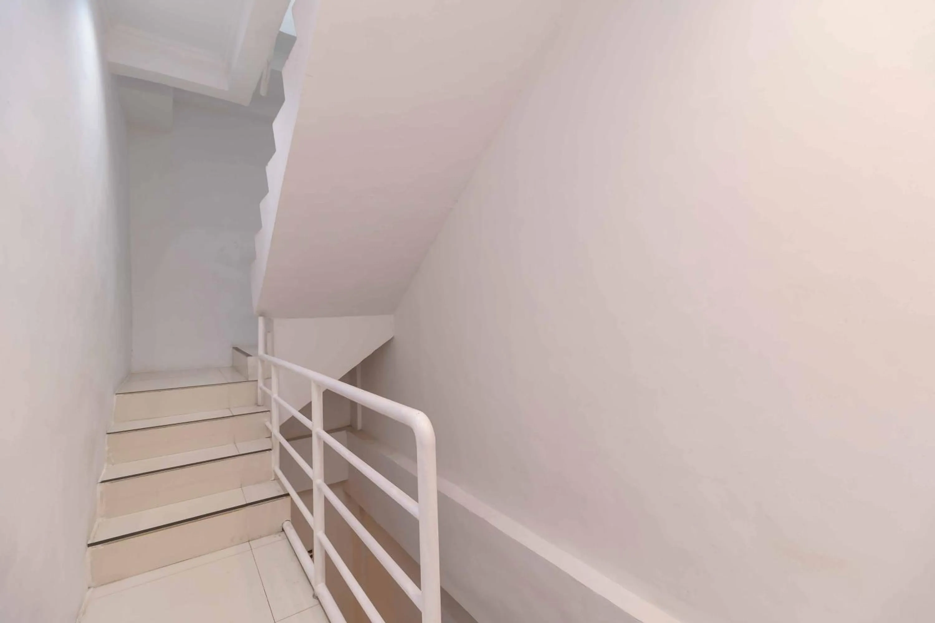 RedDoorz @ Taman Galaxy Bekasi