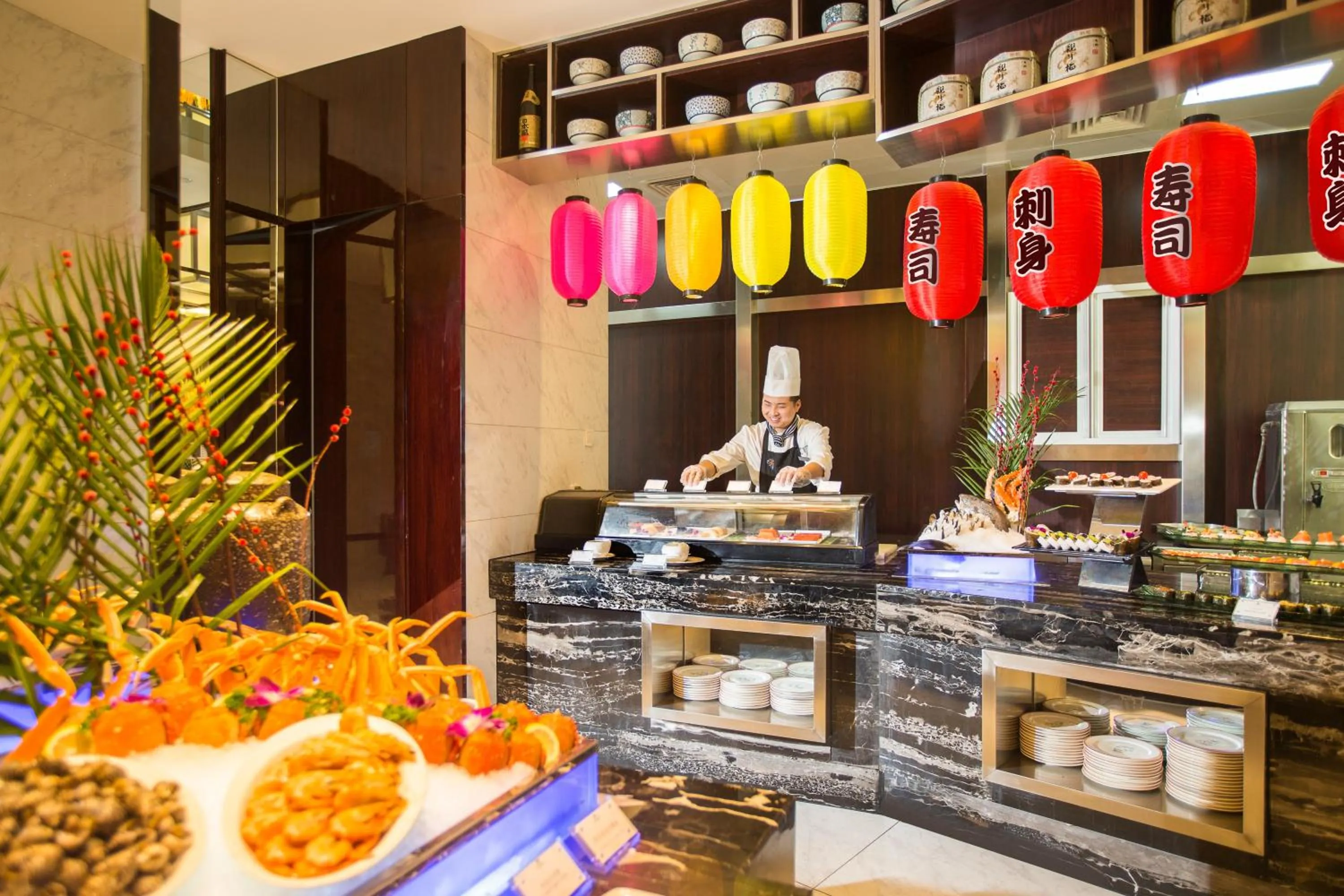 Restaurant/places to eat in Huachen International Hotel