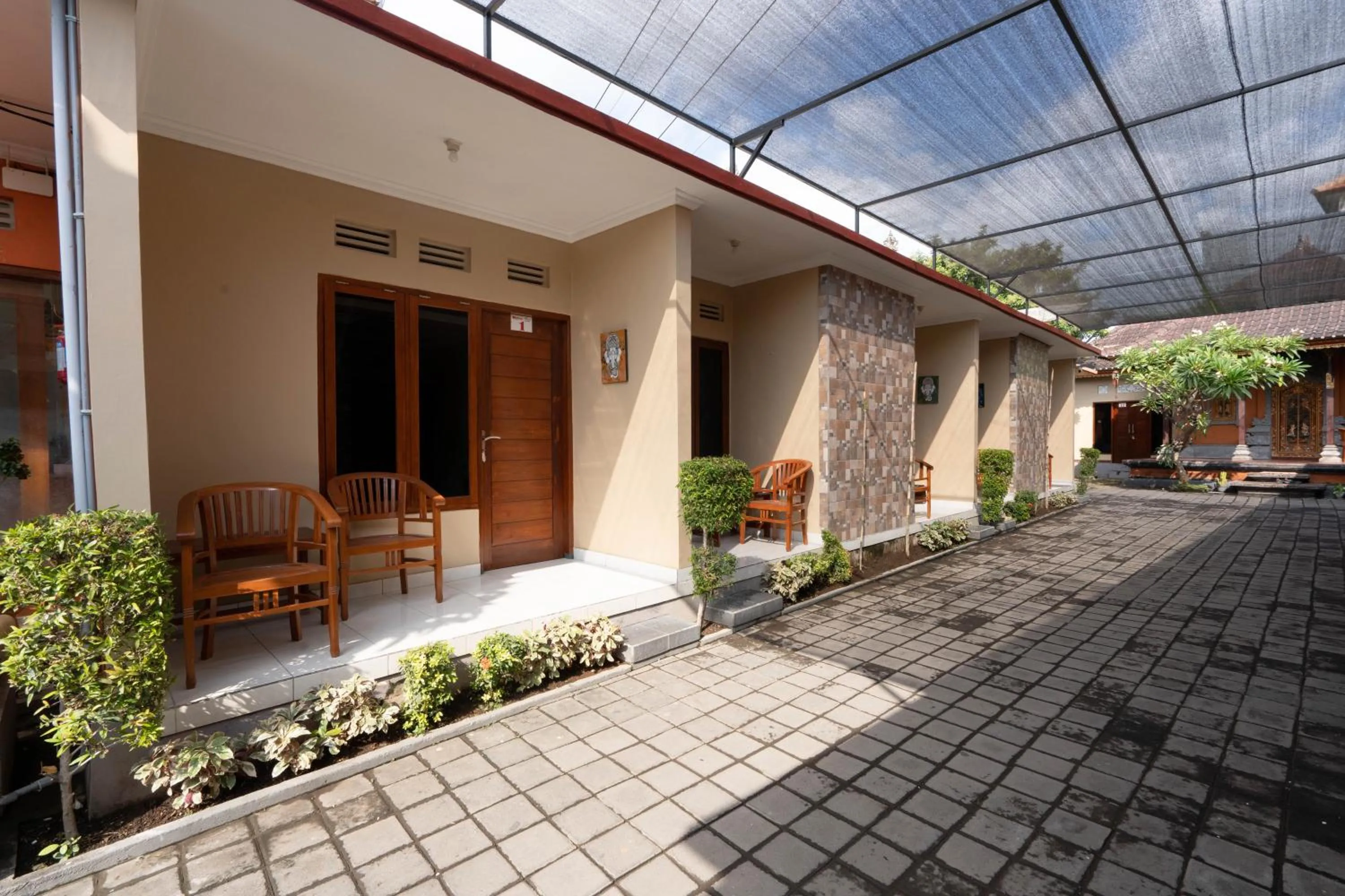 Property building in RedDoorz near Buleleng Harbour 2