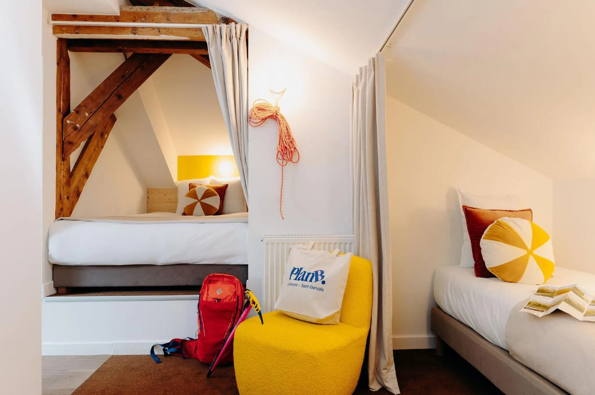 Photo of the whole room, Bed in PlanB - Living Saint-Gervais - 250m des Remontées Mécaniques