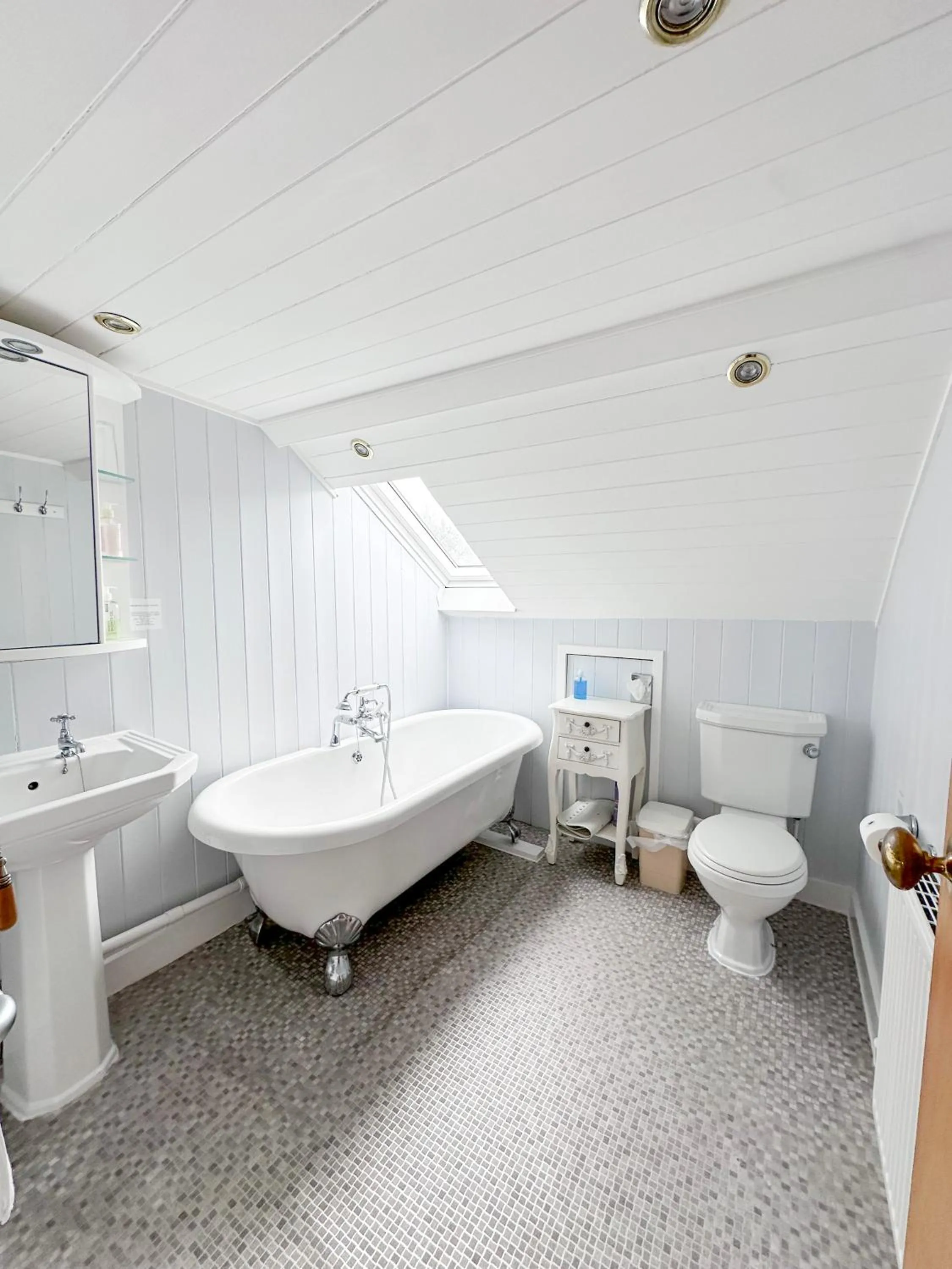 Toilet in St Vincent Guest House