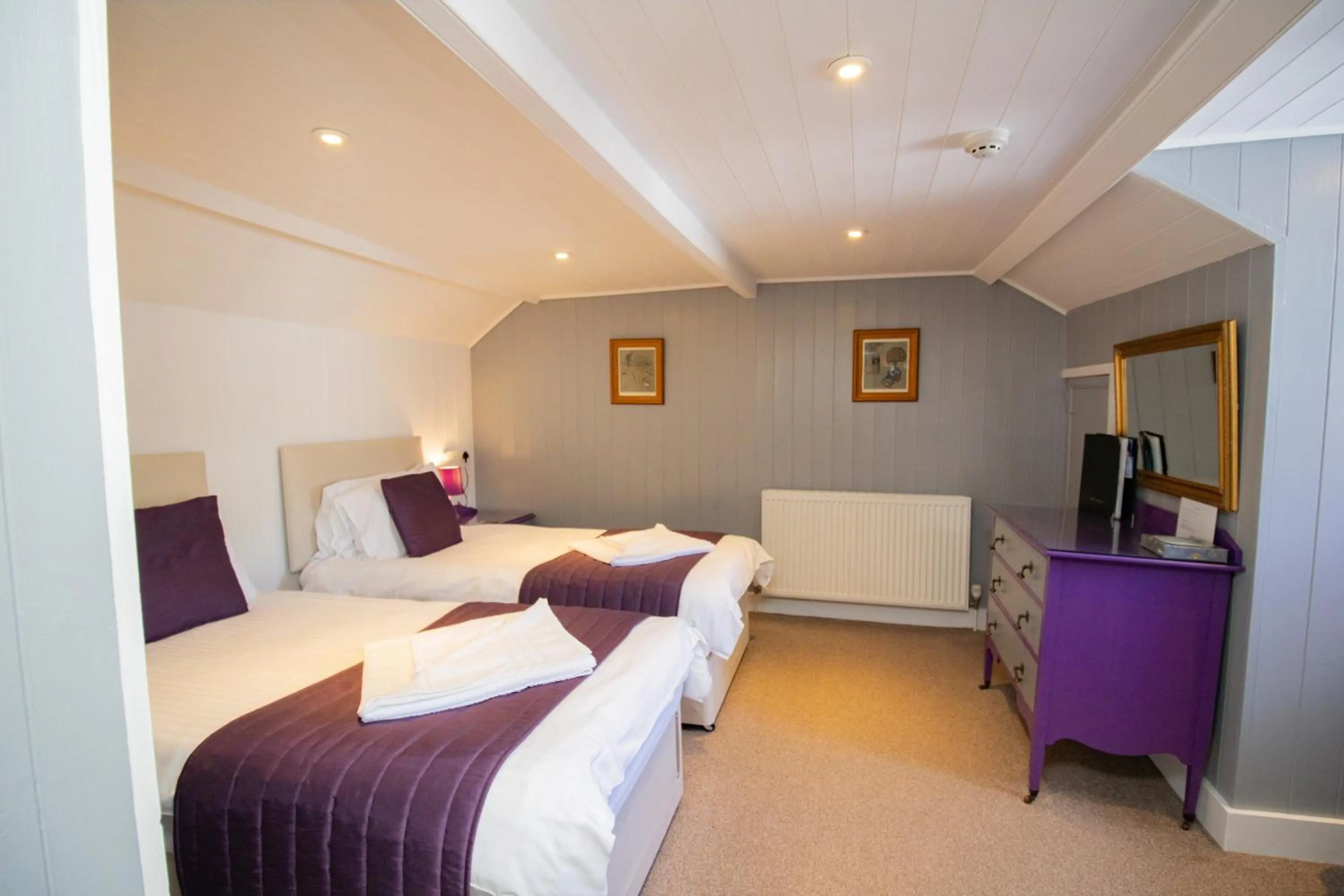 Bed in St Vincent Guest House