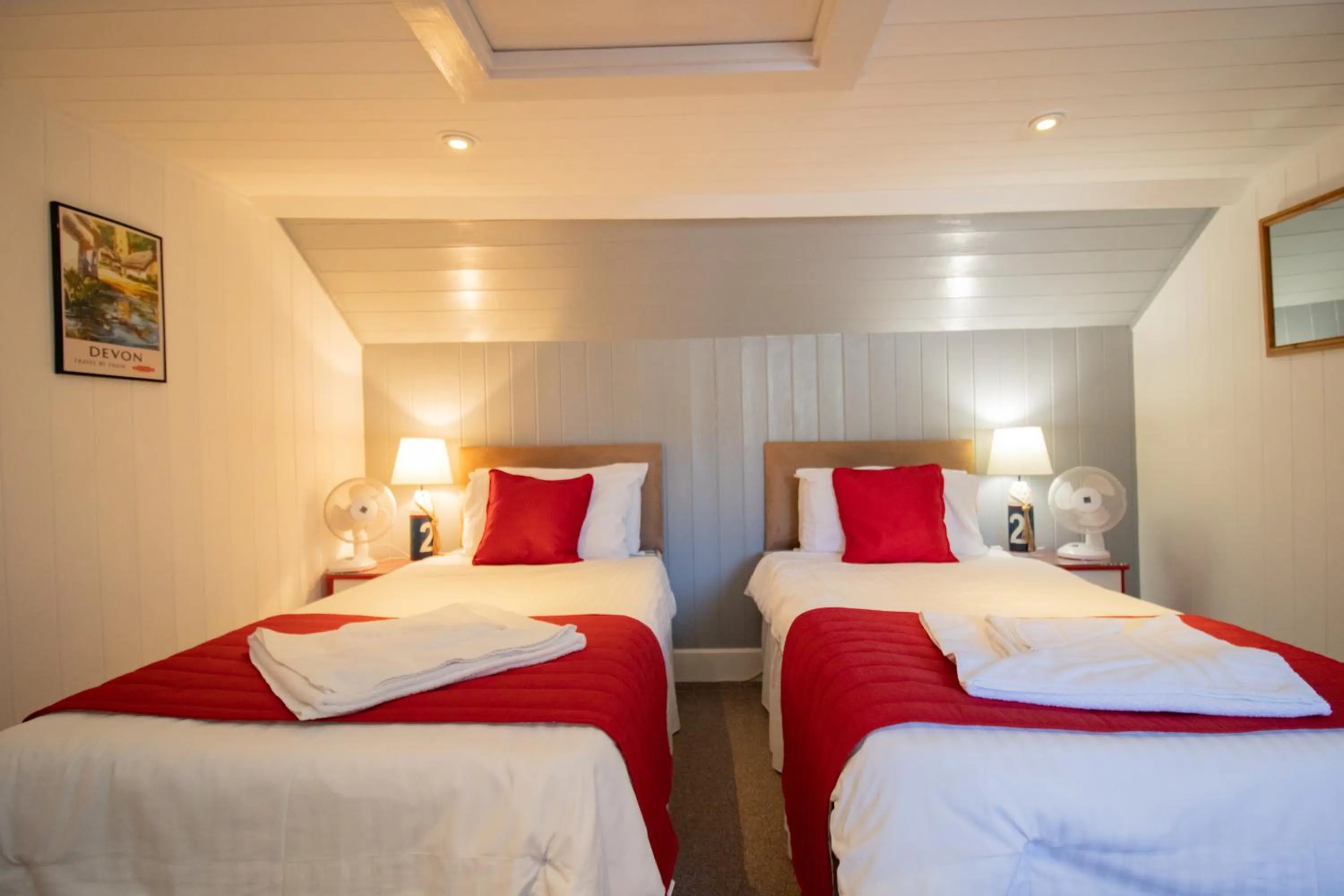 Bed in St Vincent Guest House