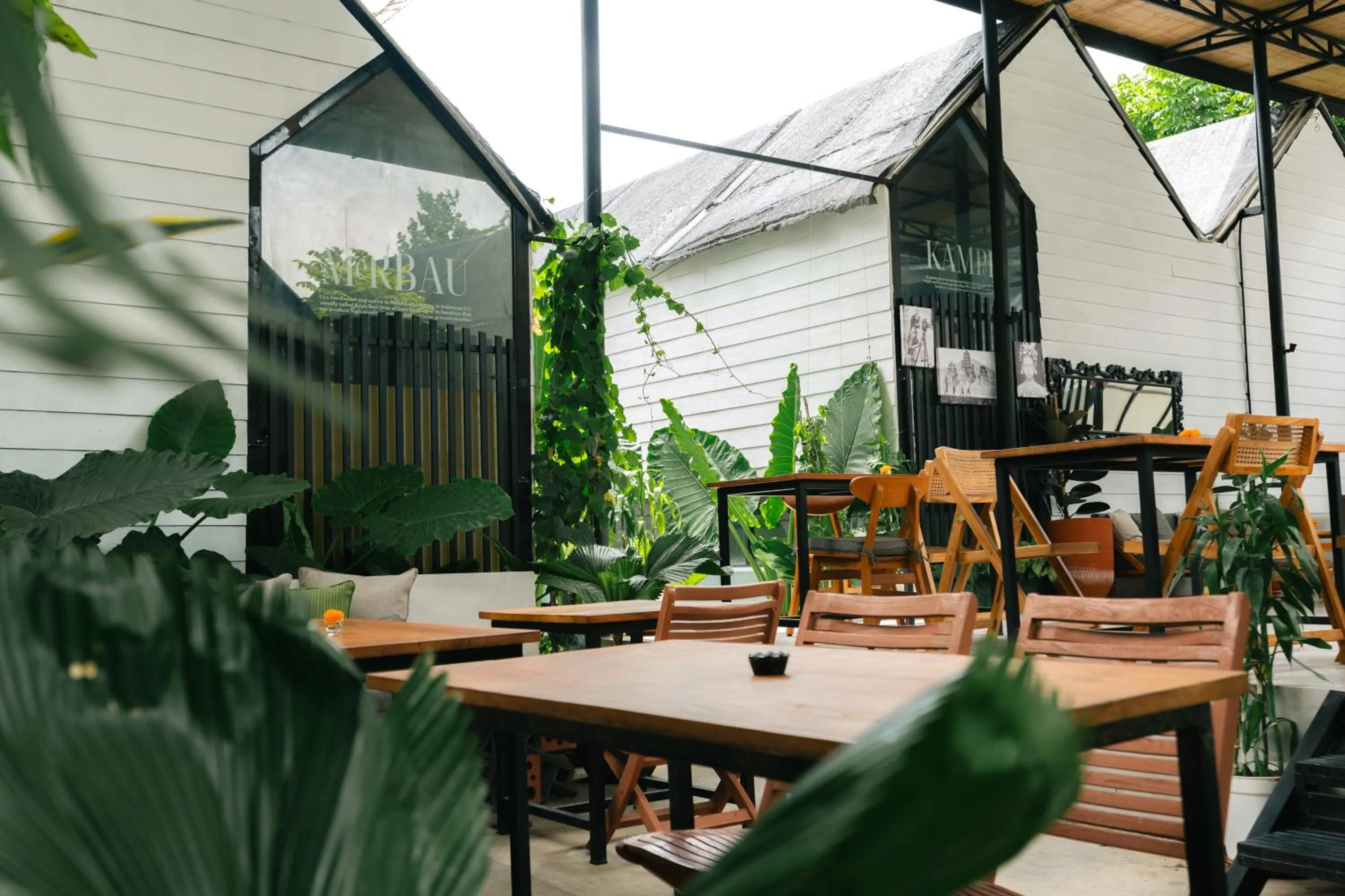 The Jungle Hostel Canggu