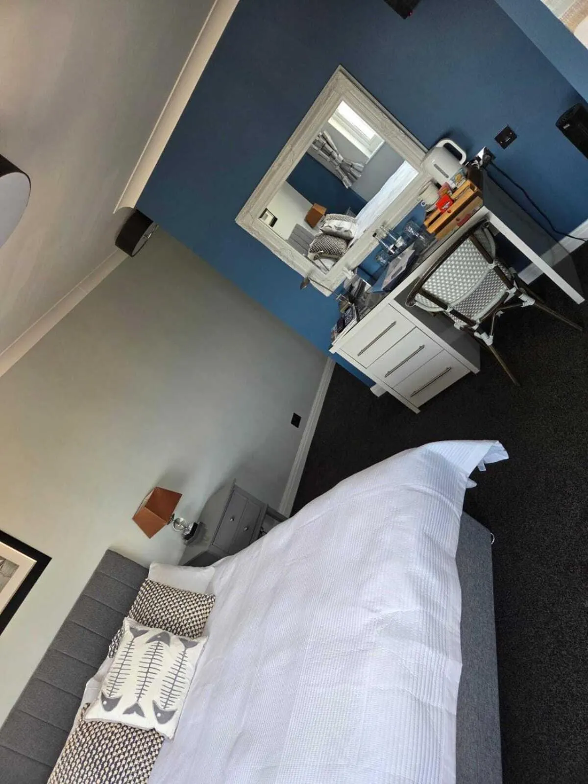 Bedroom, Bed in Salt on the Harbour