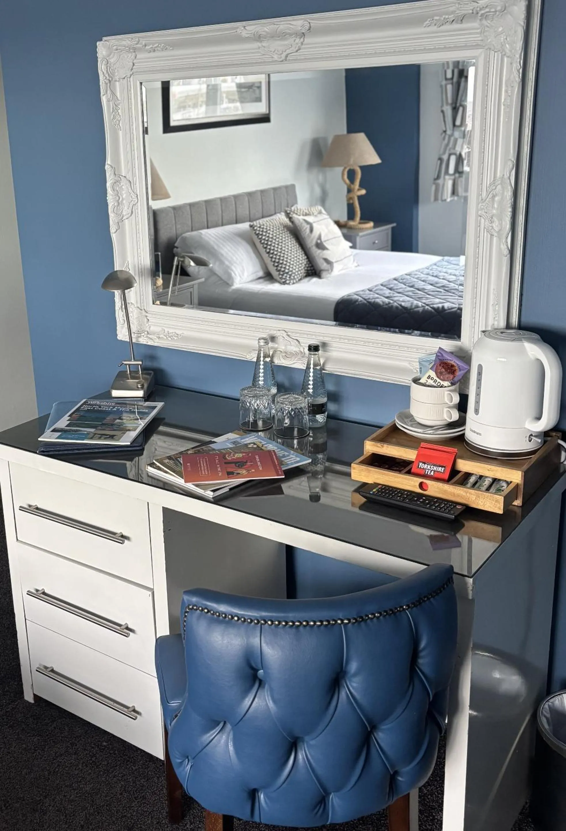 Bedroom, Bed in Salt on the Harbour