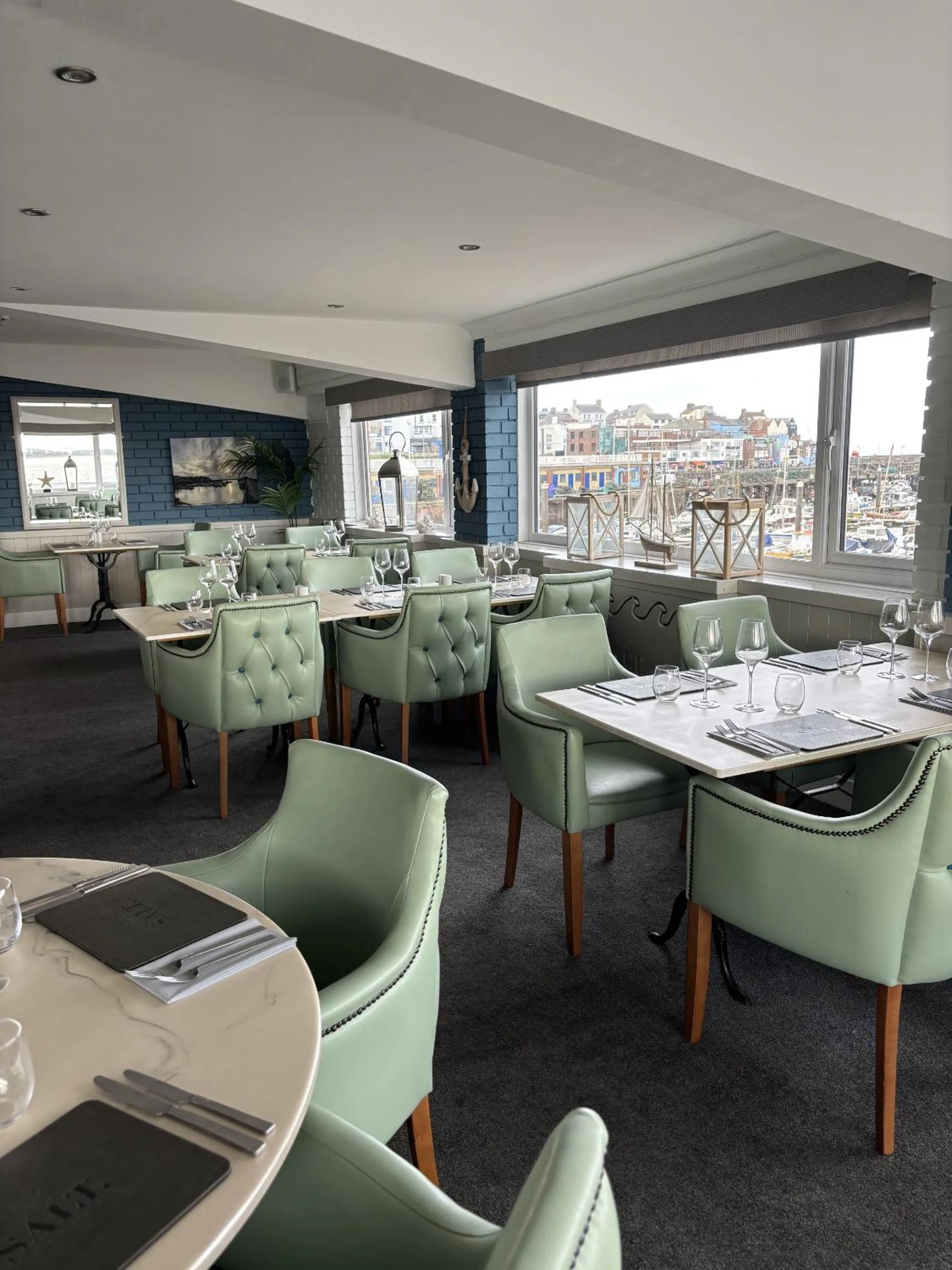 Dining area in Salt on the Harbour