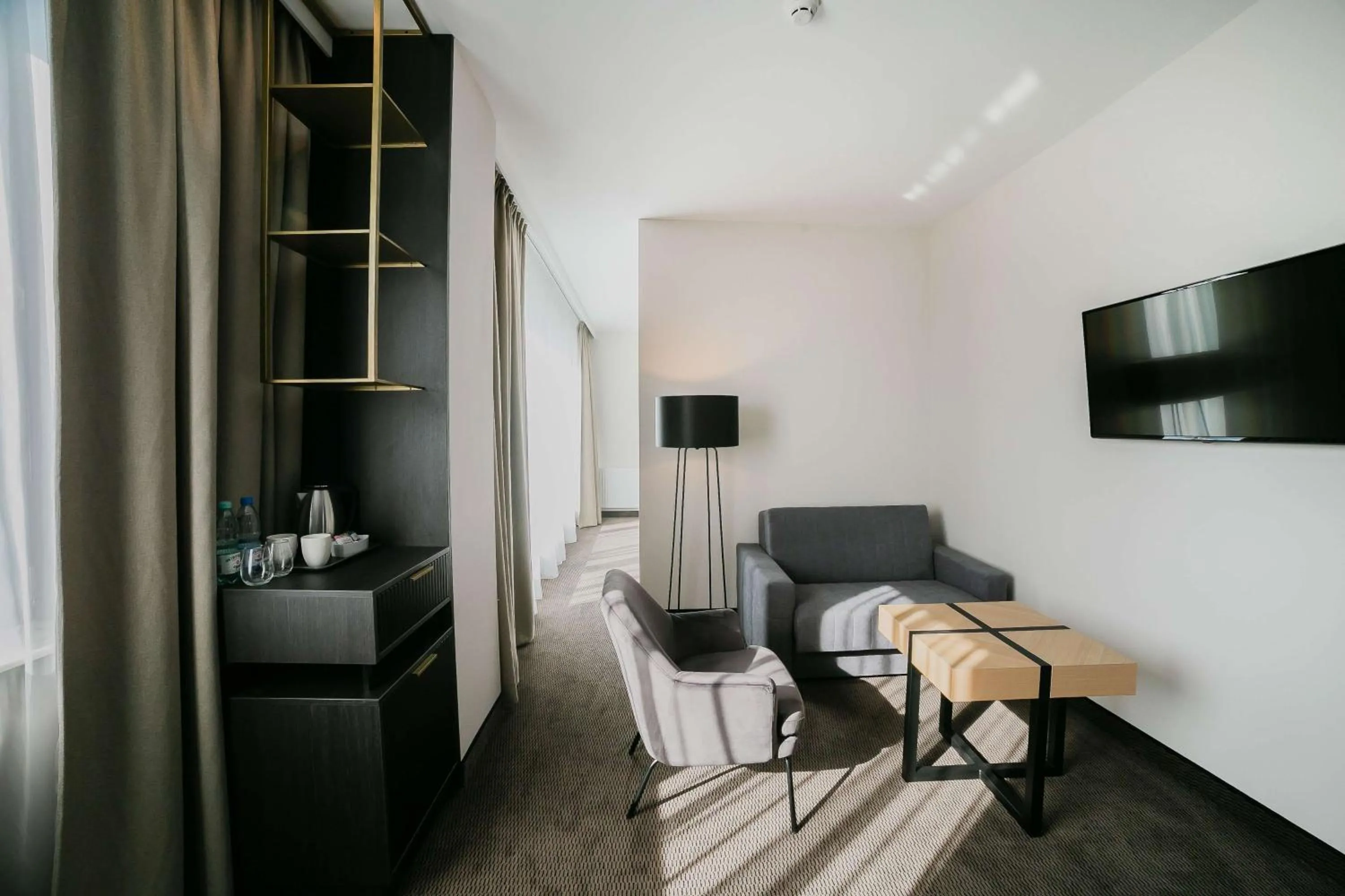 TV and multimedia, Bed in V Hotel Warsaw