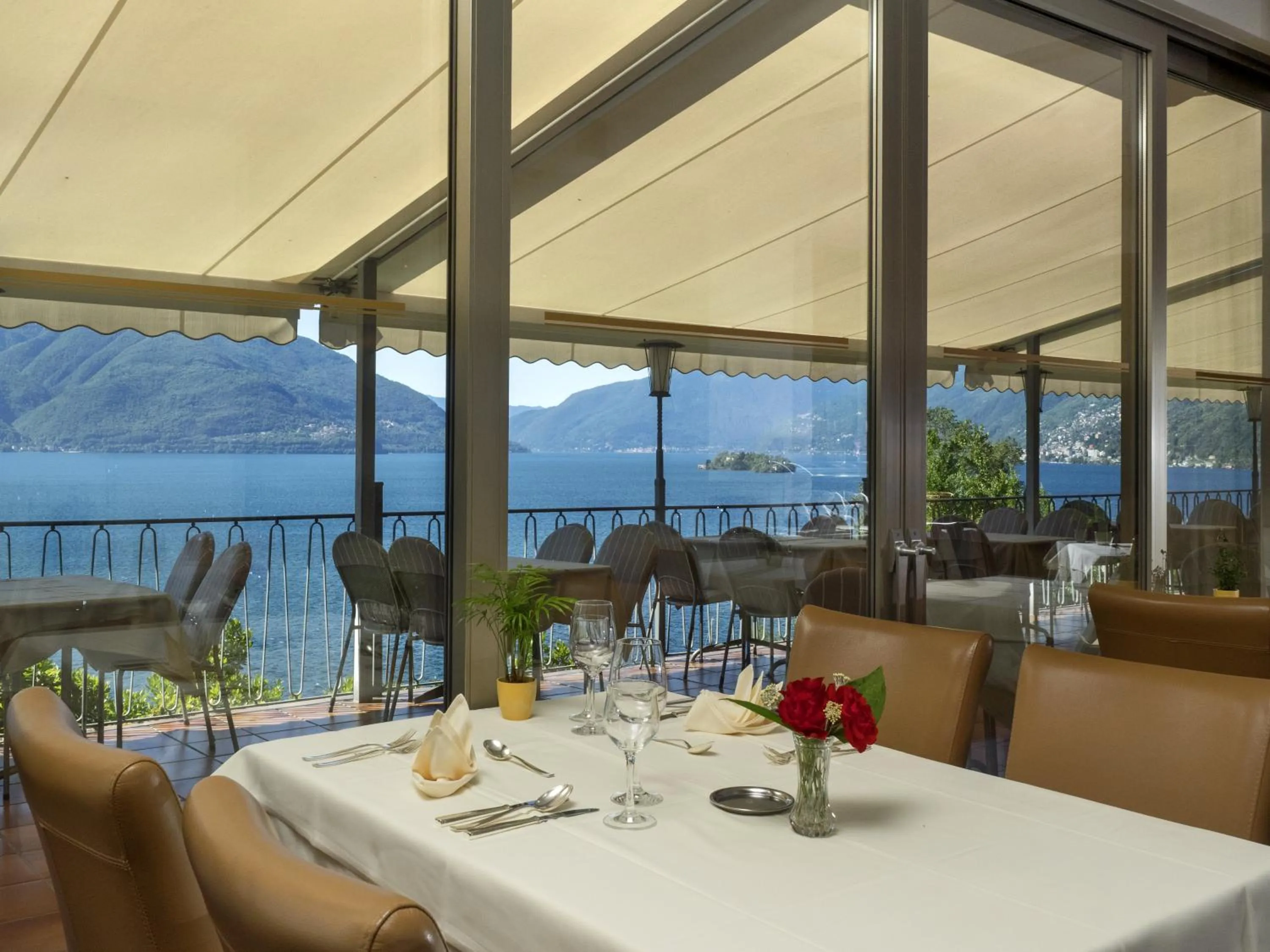 Restaurant/places to eat in Hotel Arancio