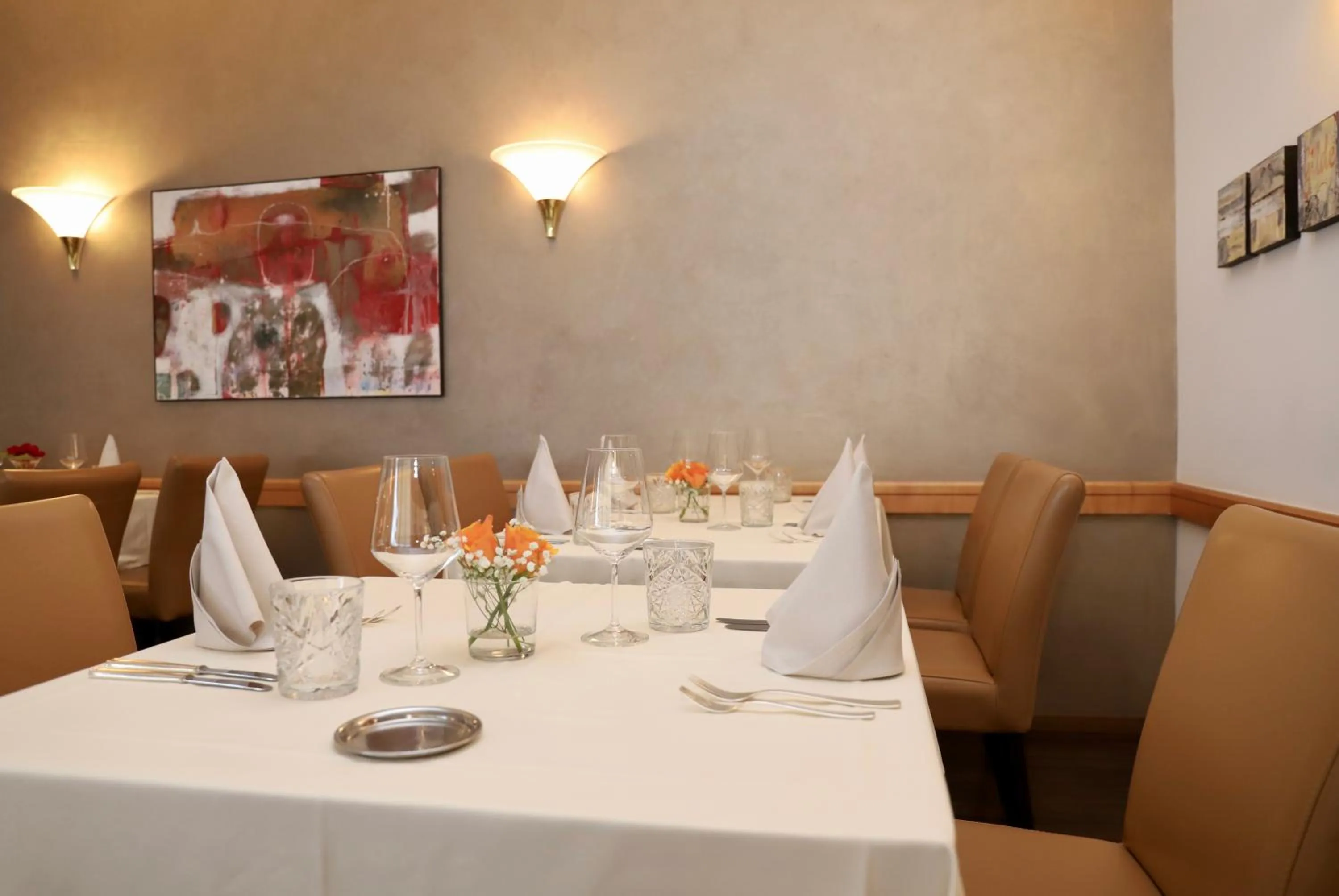 Restaurant/places to eat in Hotel Arancio