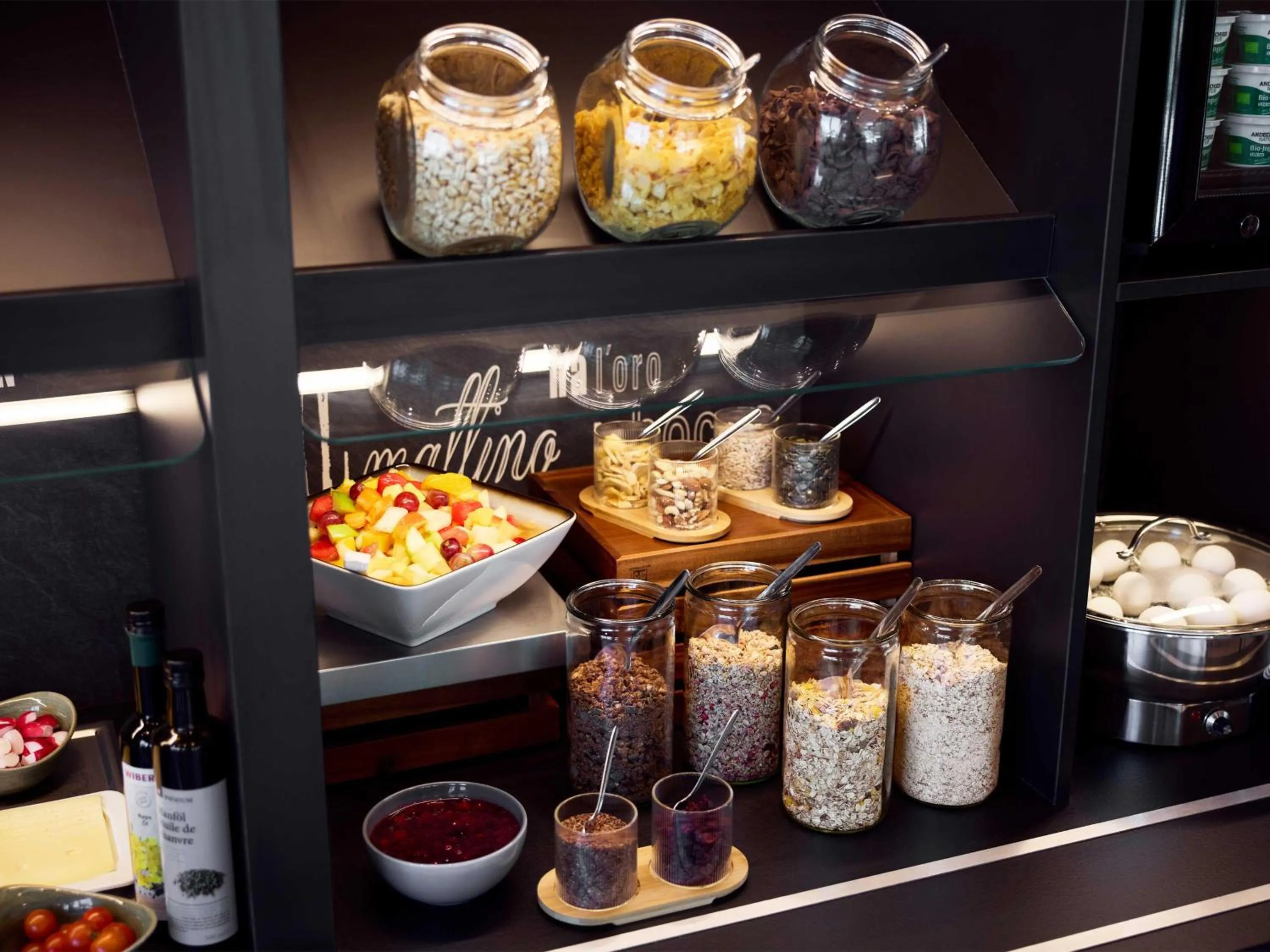 Restaurant/places to eat in B&B Hotel Villach