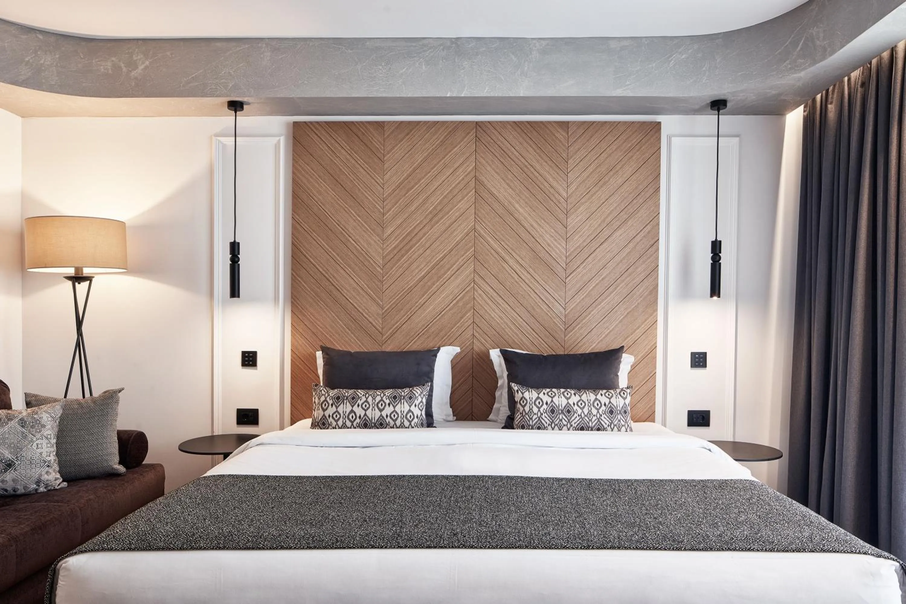 Bed in Atlantica Caldera Palace